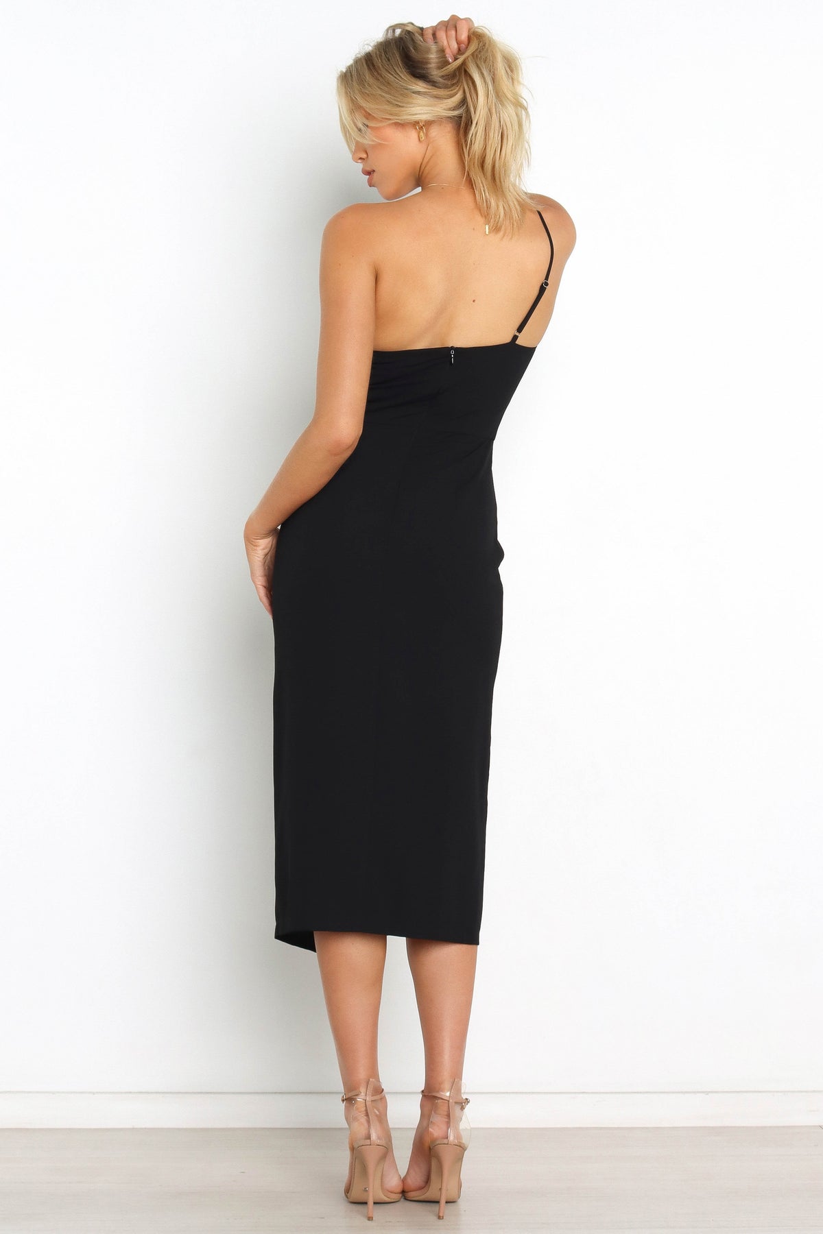 Xiomar Dress in Black – view 3 of 6