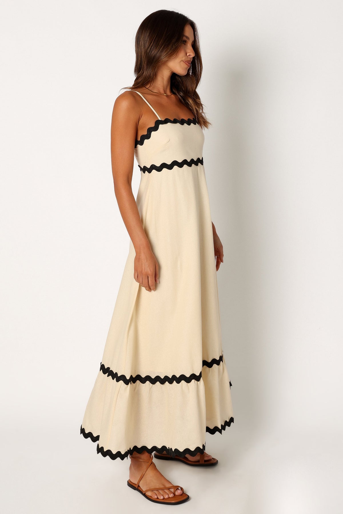 Yana Maxi Dress in Cream Black – view 5 of 8