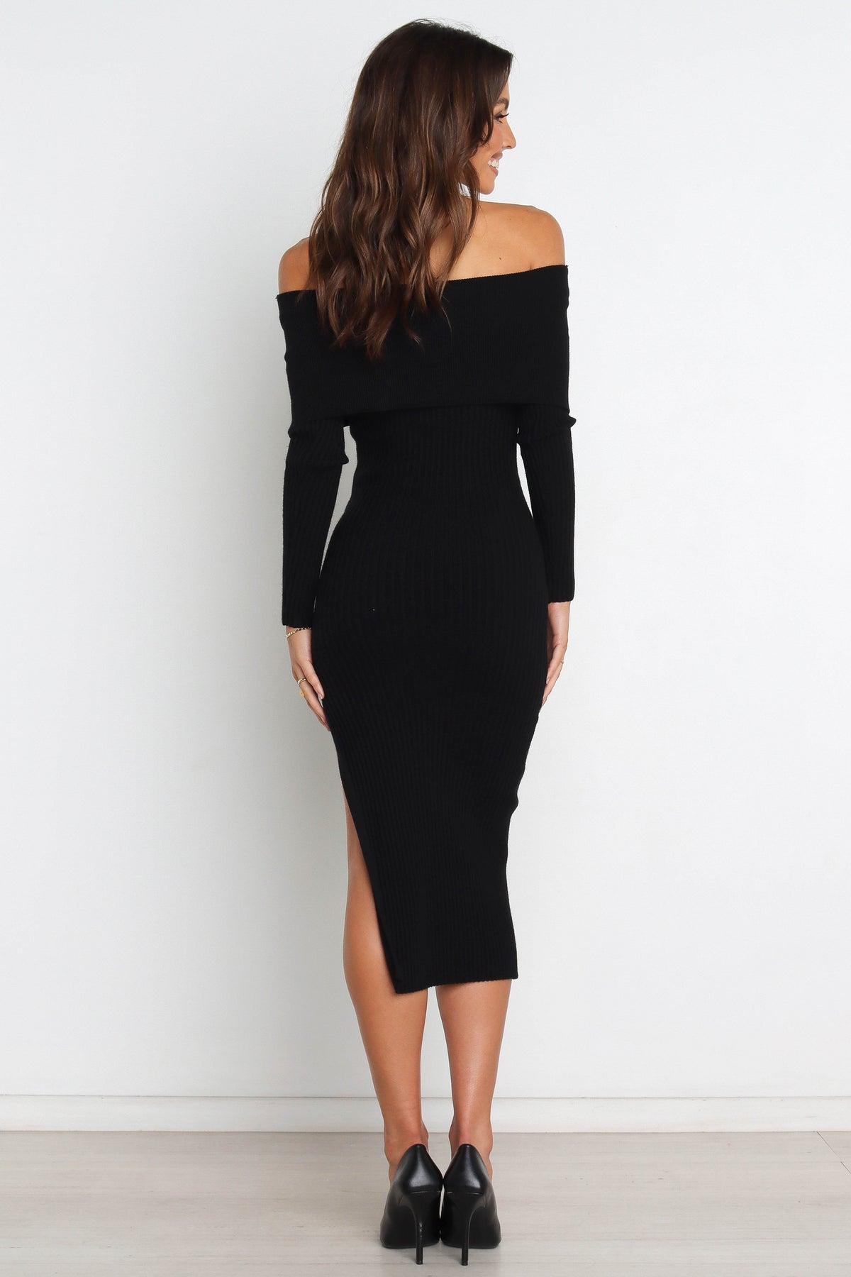 Yara Dress in Black – view 10 of 11