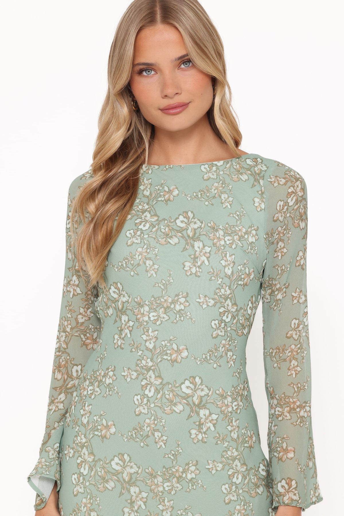 Yolanda Long Sleeve Maxi Dress in Sage Green Floral – view 3 of 8