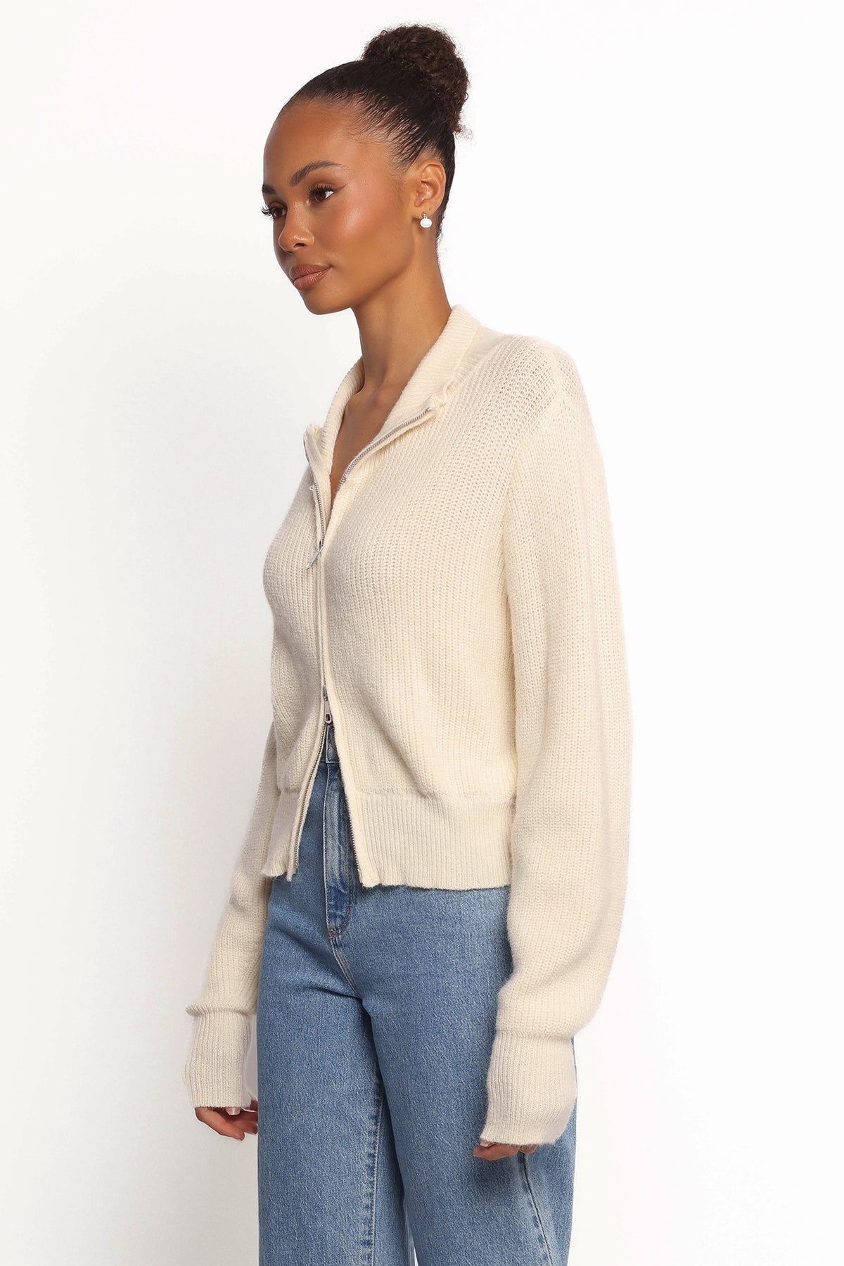 Kourtney Zip Cardigan in Cream – view 4 of 9