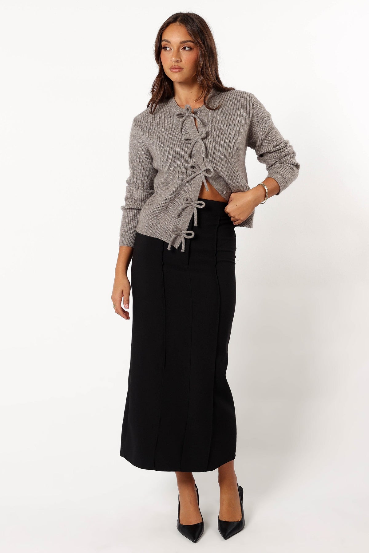 Wilde Bow Front Cardigan in Light Grey – view 8 of 9