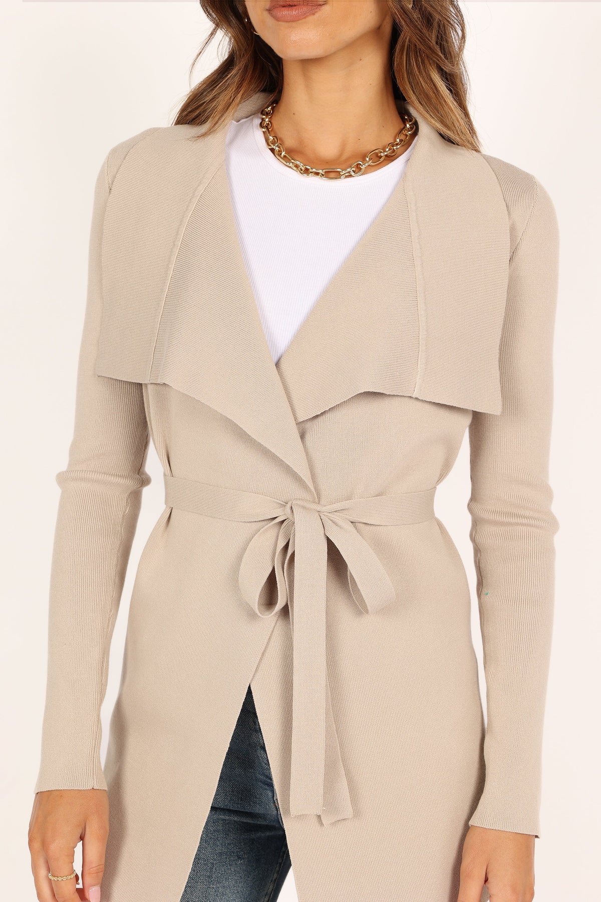 Zimmer Cardigan in Beige – view 4 of 10