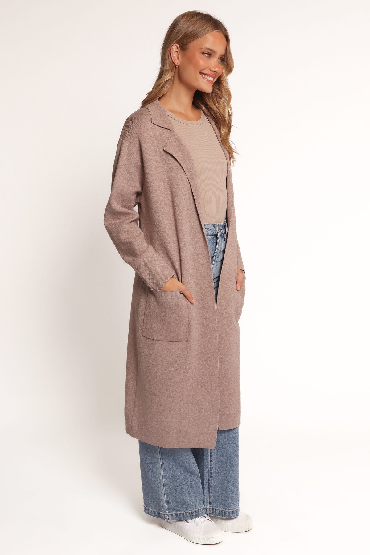 Venda Coatigan in Light Brown – view 4 of 7