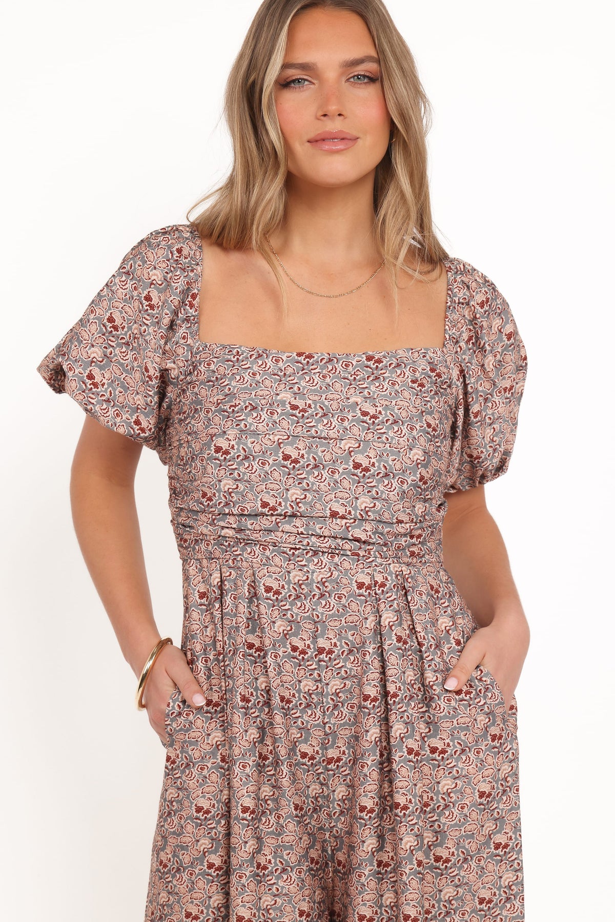 Jayda Puff Sleeve Jumpsuit in Grey Floral – view 3 of 8