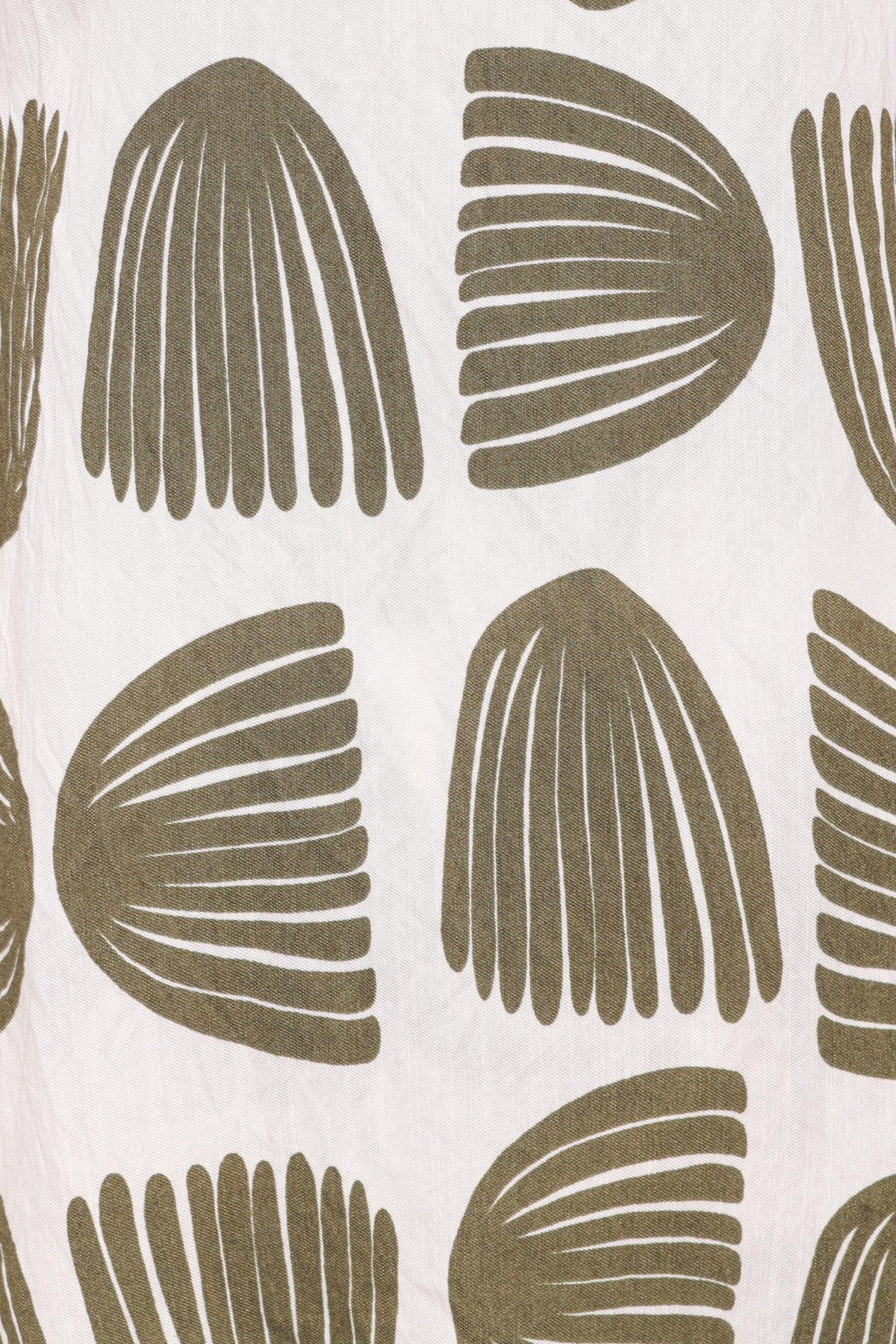 Brianna Pant Set in Green Palm Print – view 6 of 6