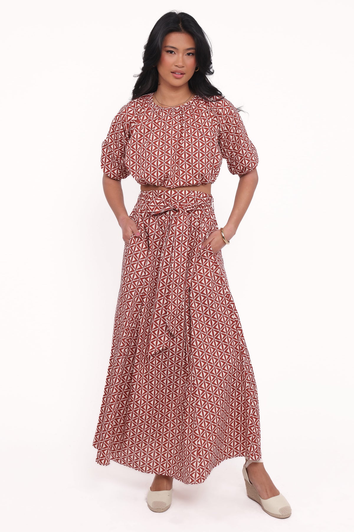 Delilah Set in Geo Print – view 2 of 8