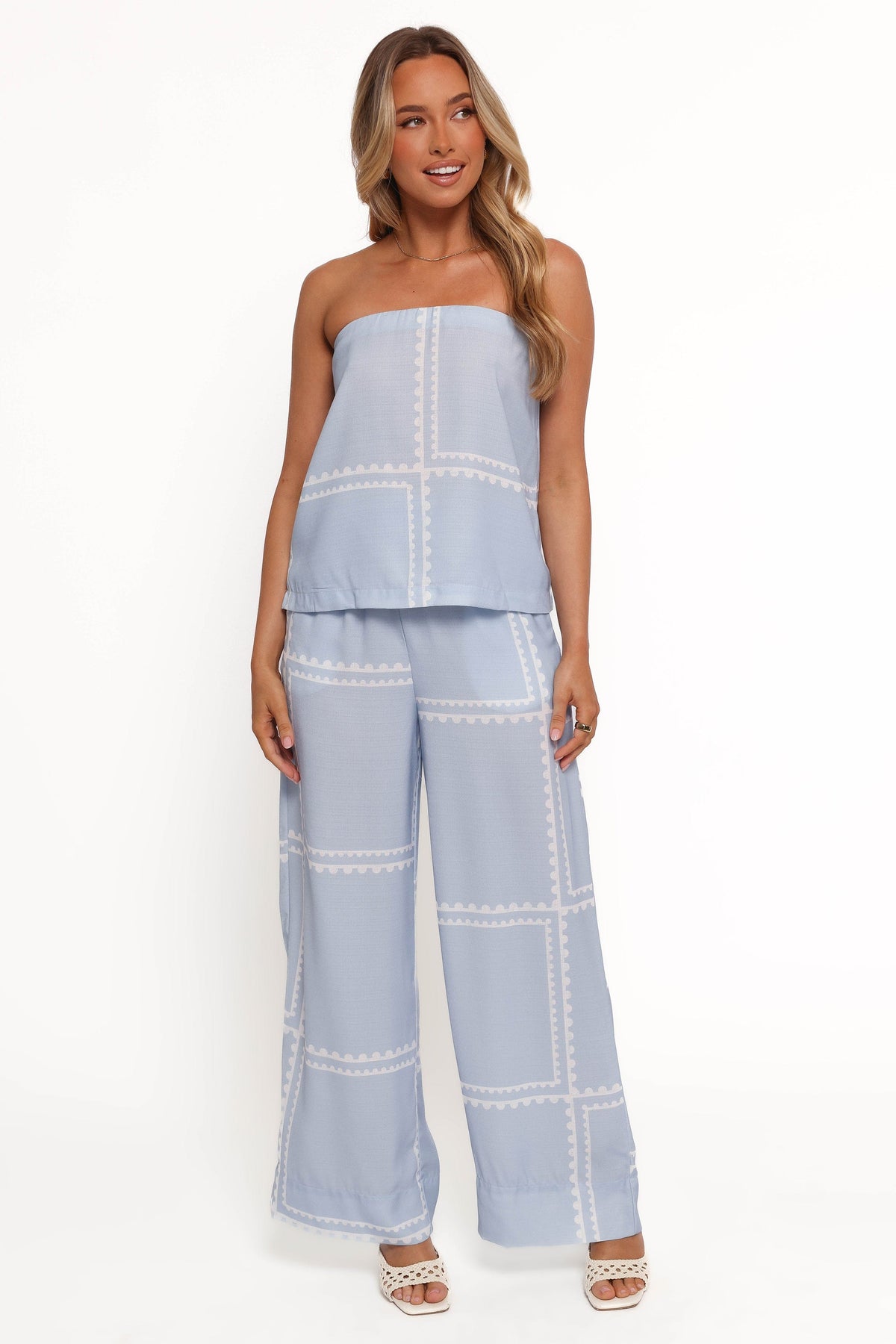Ezra Pant Set in Light Blue – view 3 of 10