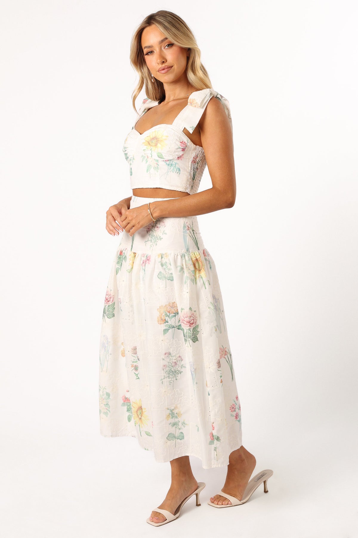 Kara Two Piece Set in White Floral – view 5 of 11