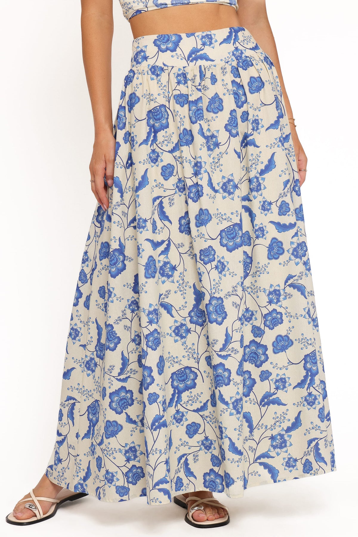 Kristy Maxi Skirt Set in Cream Floral – view 4 of 8