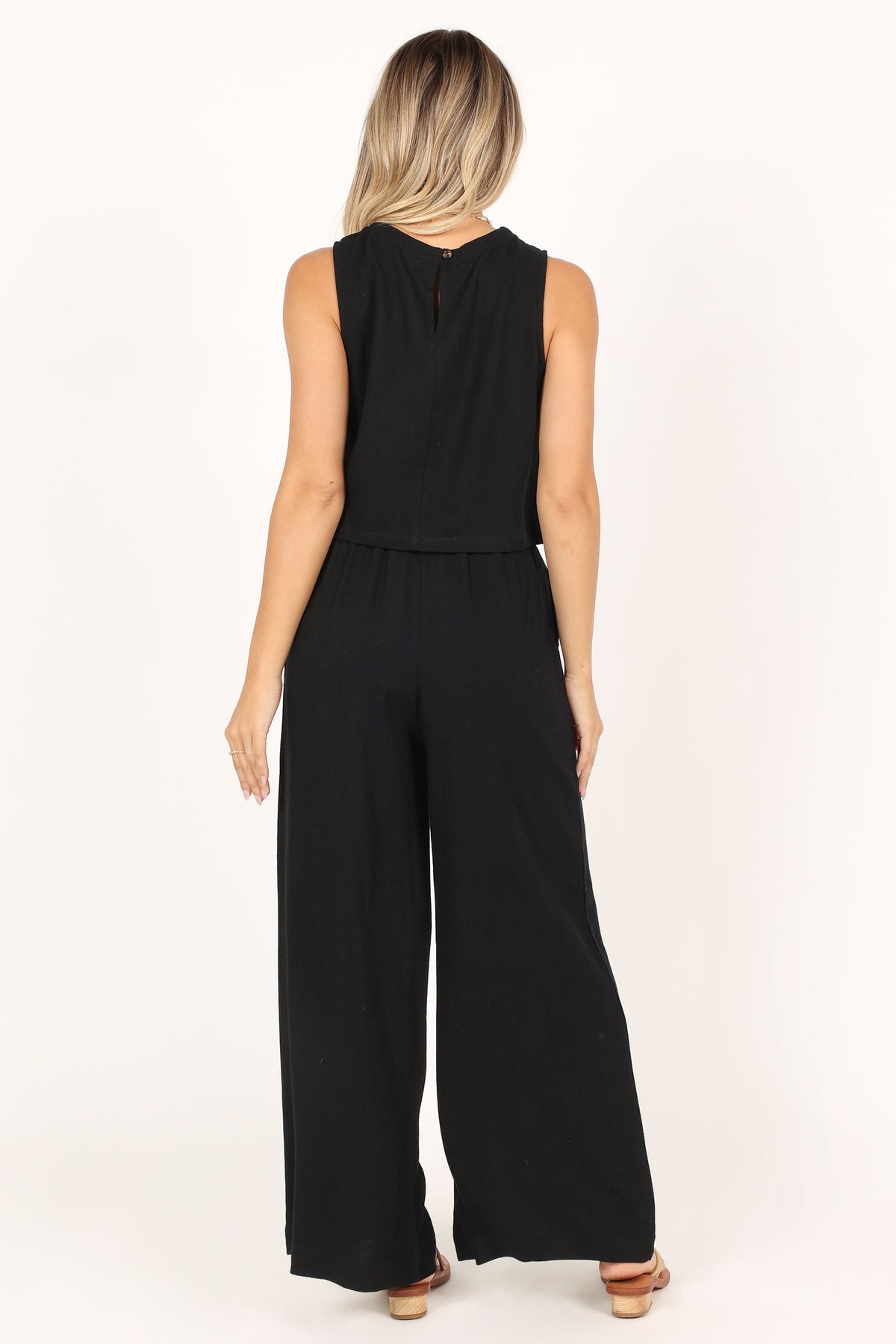 Marnie Set in Black – view 5 of 8