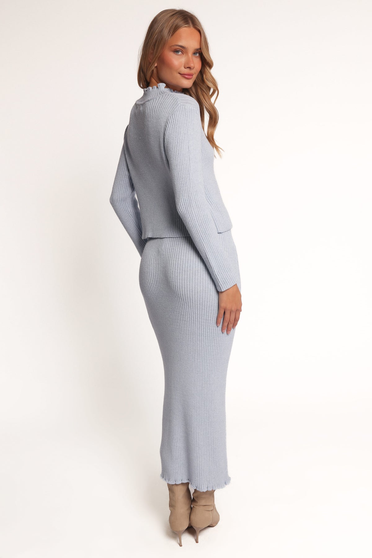 Payton Knitted Set in Light Blue – view 4 of 7