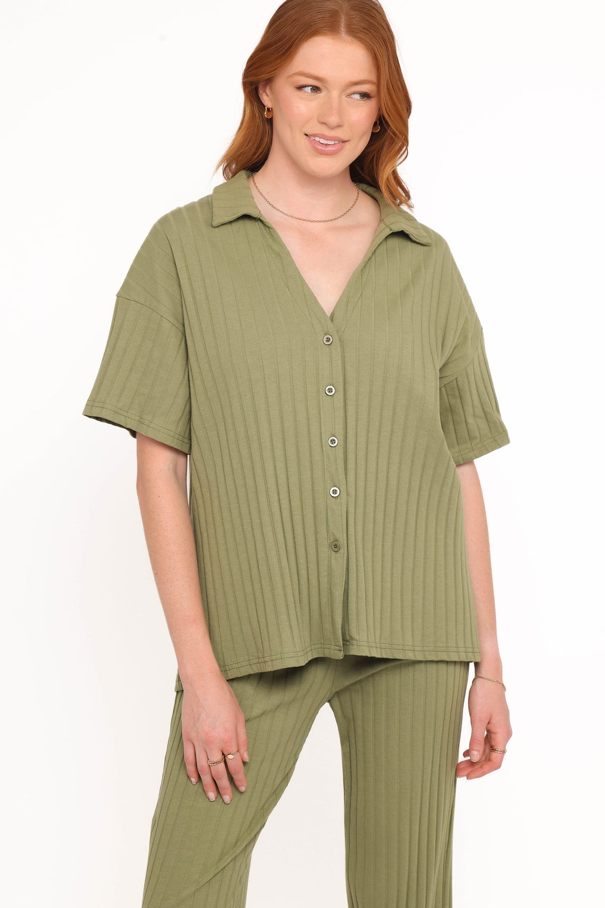 Phillipa Wide Ribbed Shirt Set in Olive – view 3 of 6