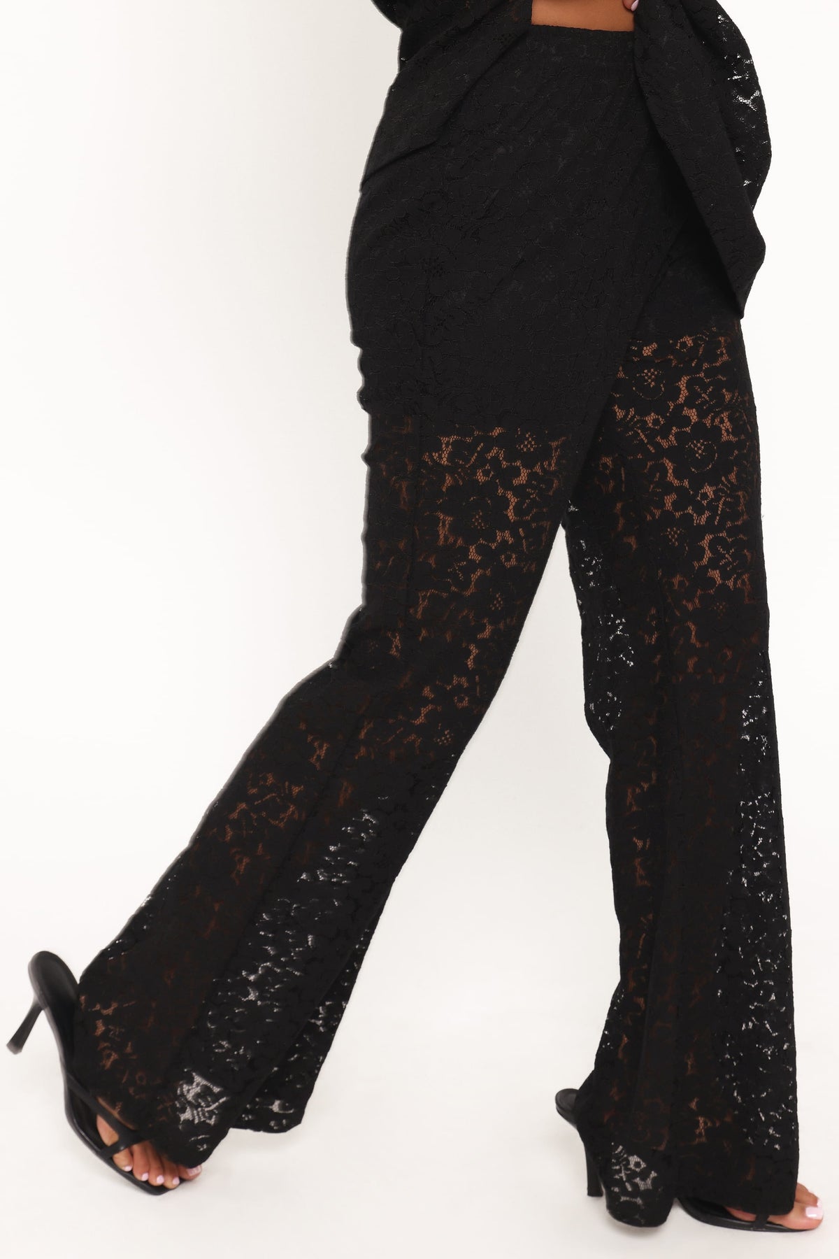 Sammy Embroidered Set in Black – view 6 of 7