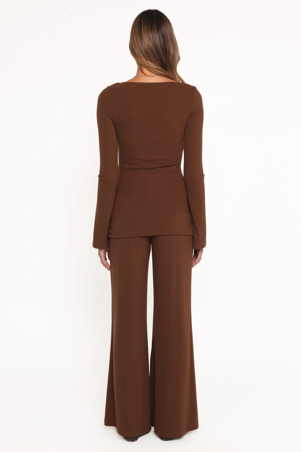 Selly Knitted Pant Set in Brown – view 5 of 8
