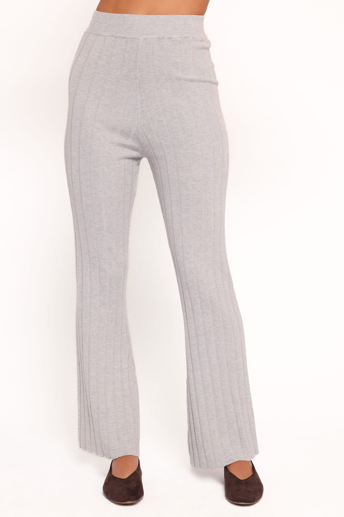 Silvie Knitted Set in Grey – view 6 of 8