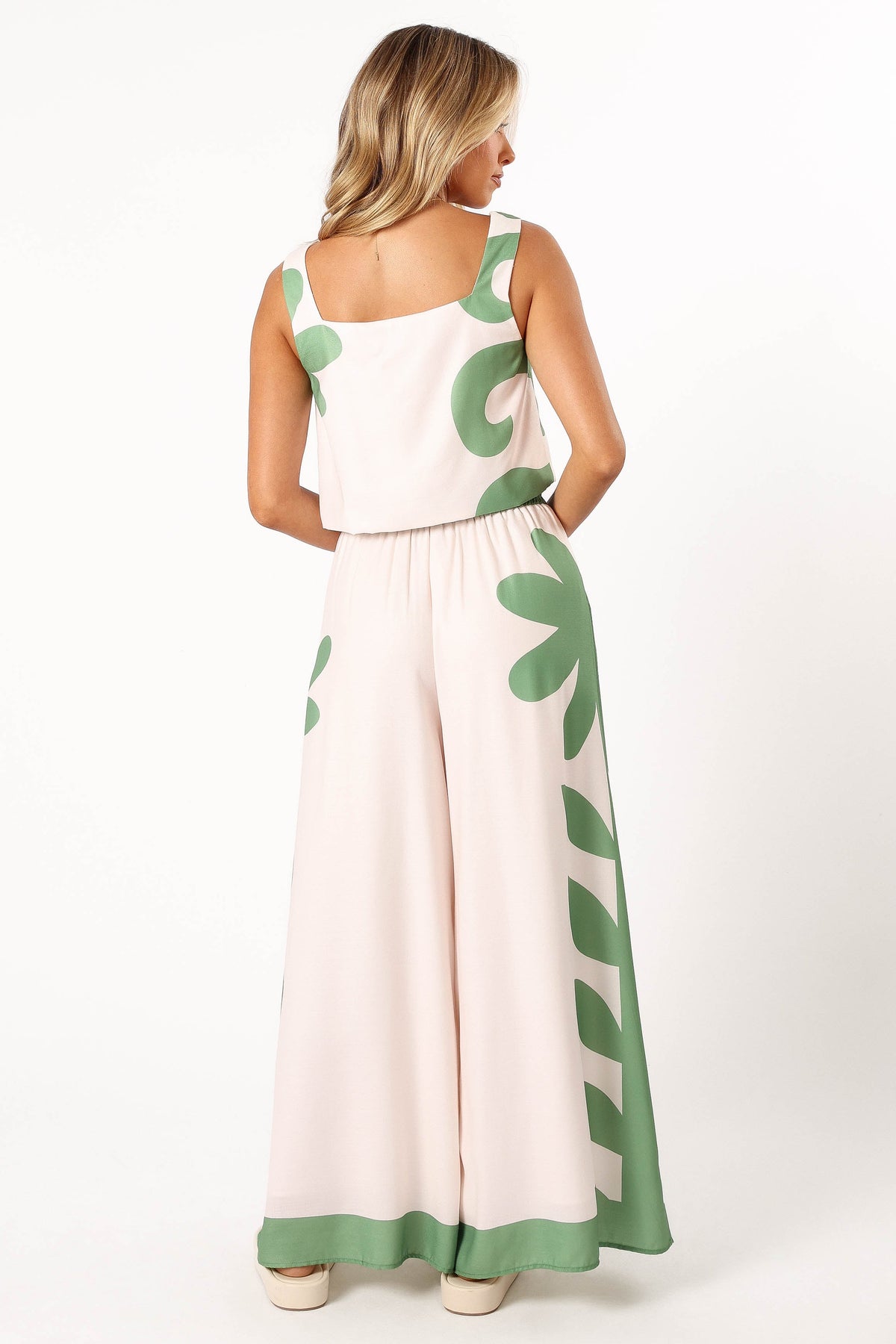 Timothy Pant Set in Beige Green – view 4 of 16