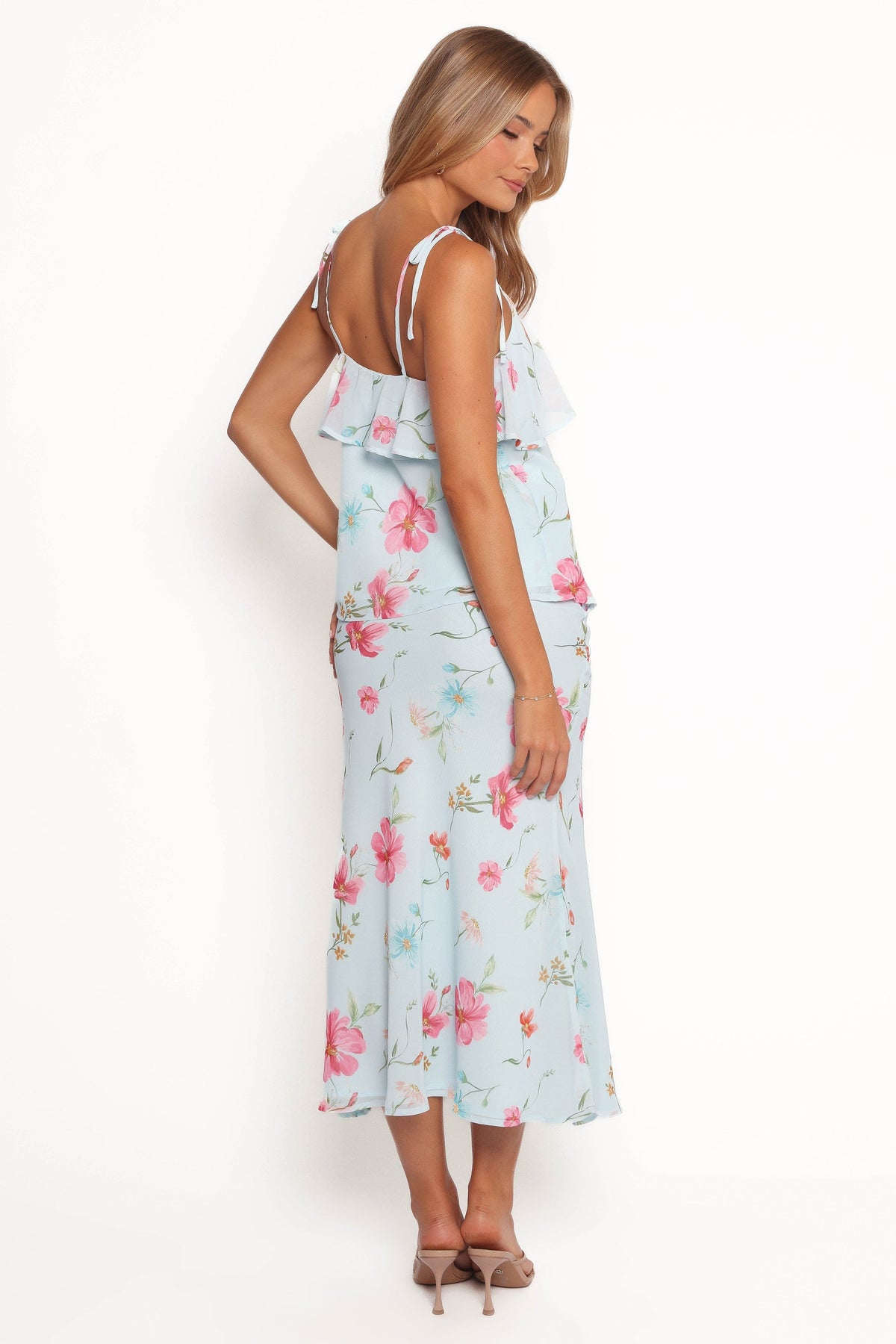 Valeria Skirt Set in Blue Floral – view 4 of 7