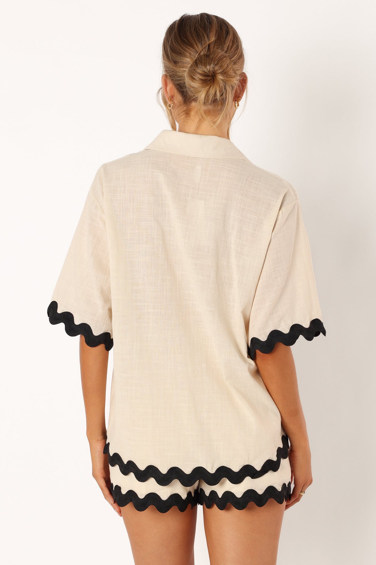 Wilson Short Set in Cream Black – view 7 of 16