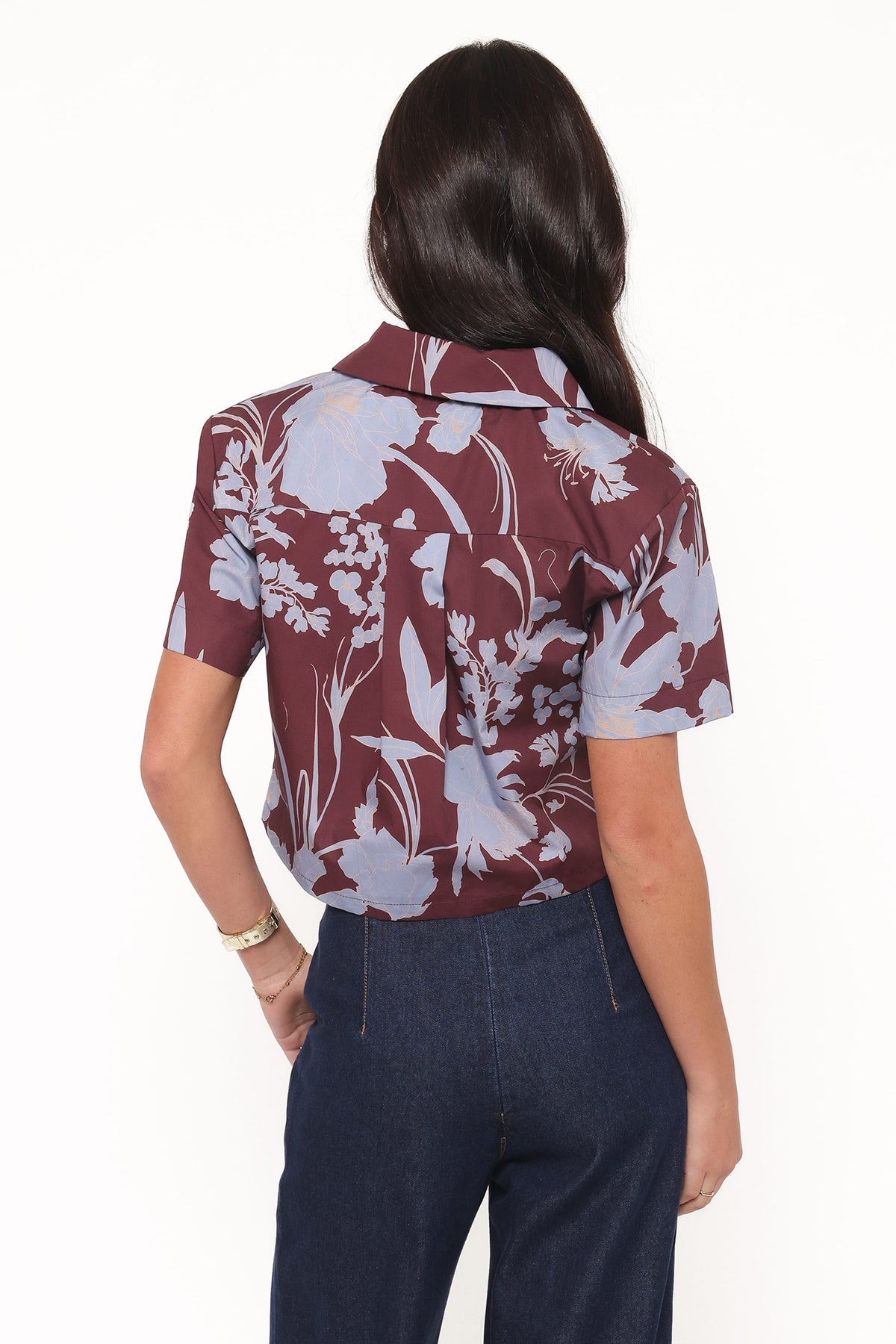 Aine Cropped Short Sleeve Shirt in Burgundy Floral – view 5 of 8