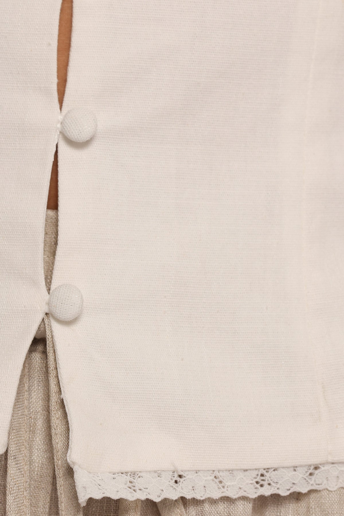 Amelie Top in White – view 9 of 9