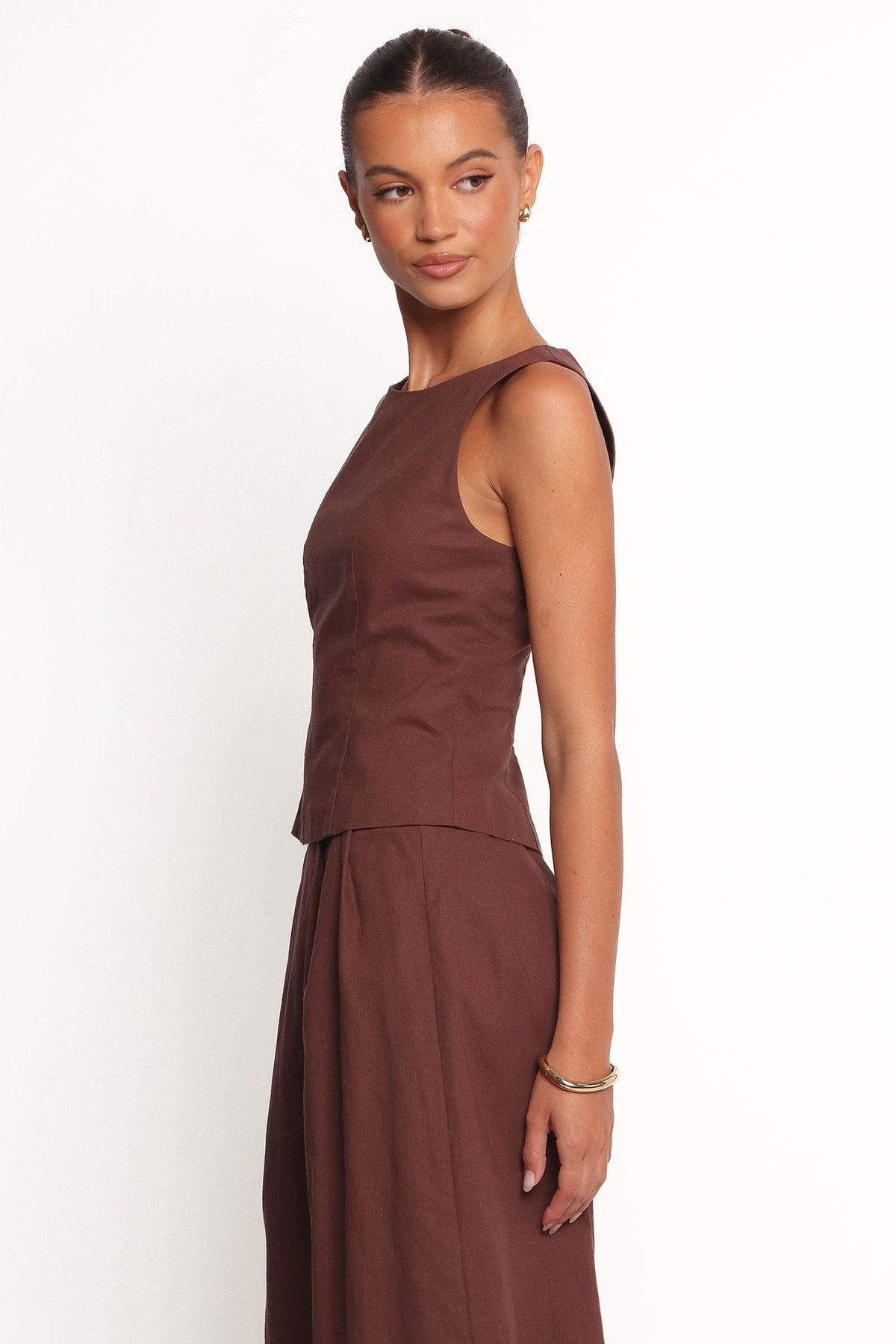 Chiaro Shell Top in Brown – view 4 of 8