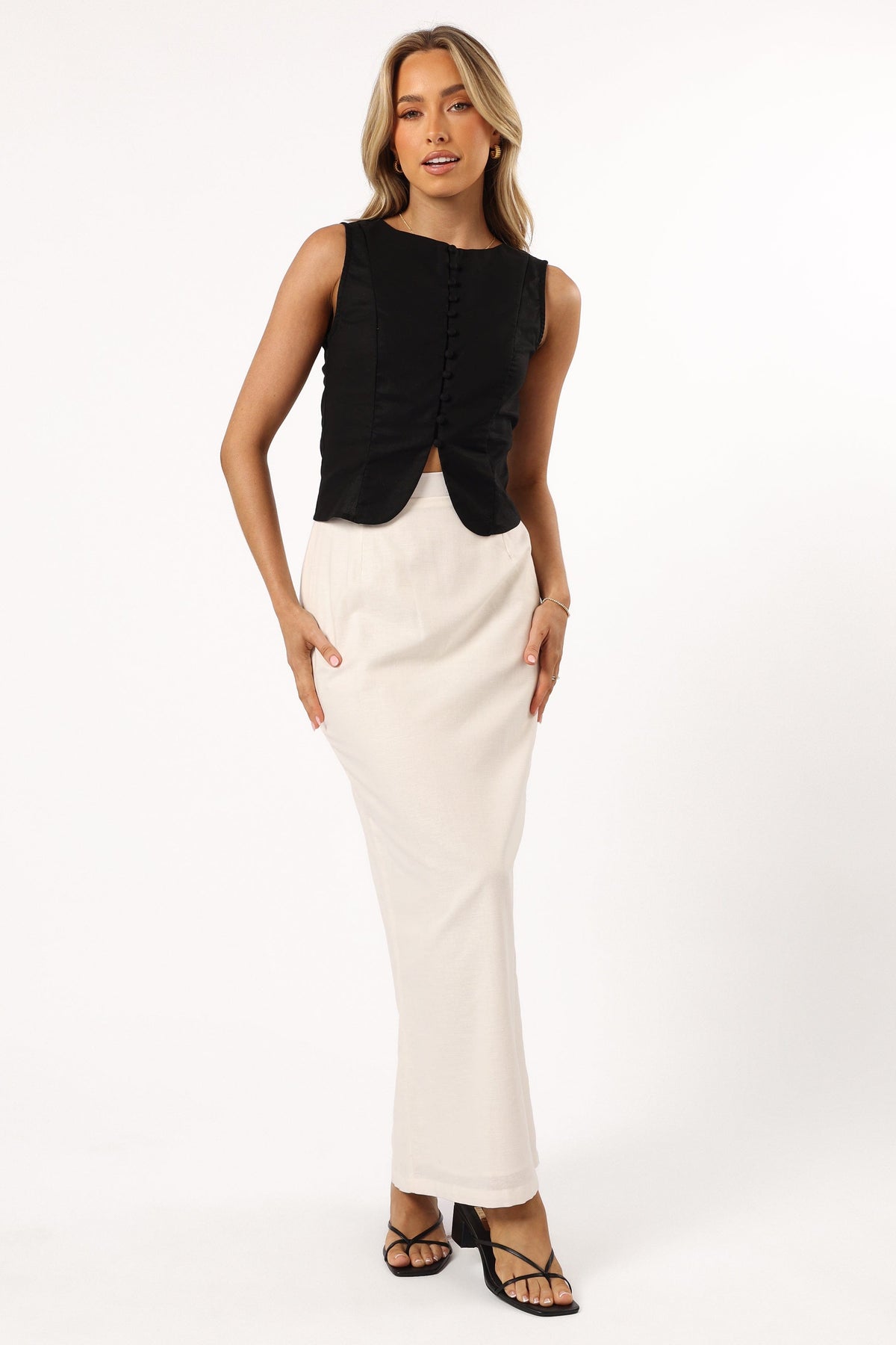 Daniella Linen Vest in Black – view 6 of 9