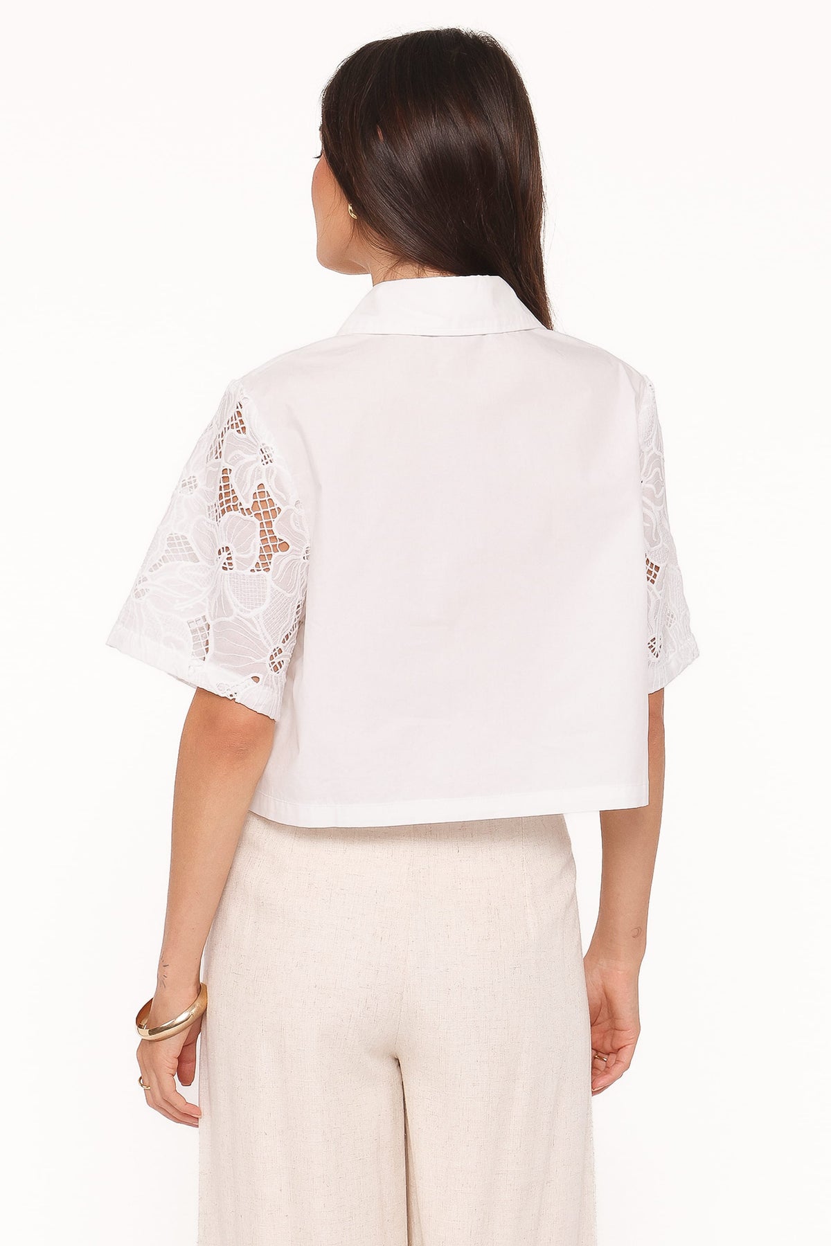 Fidelma Cropped Shirt in White – view 4 of 6