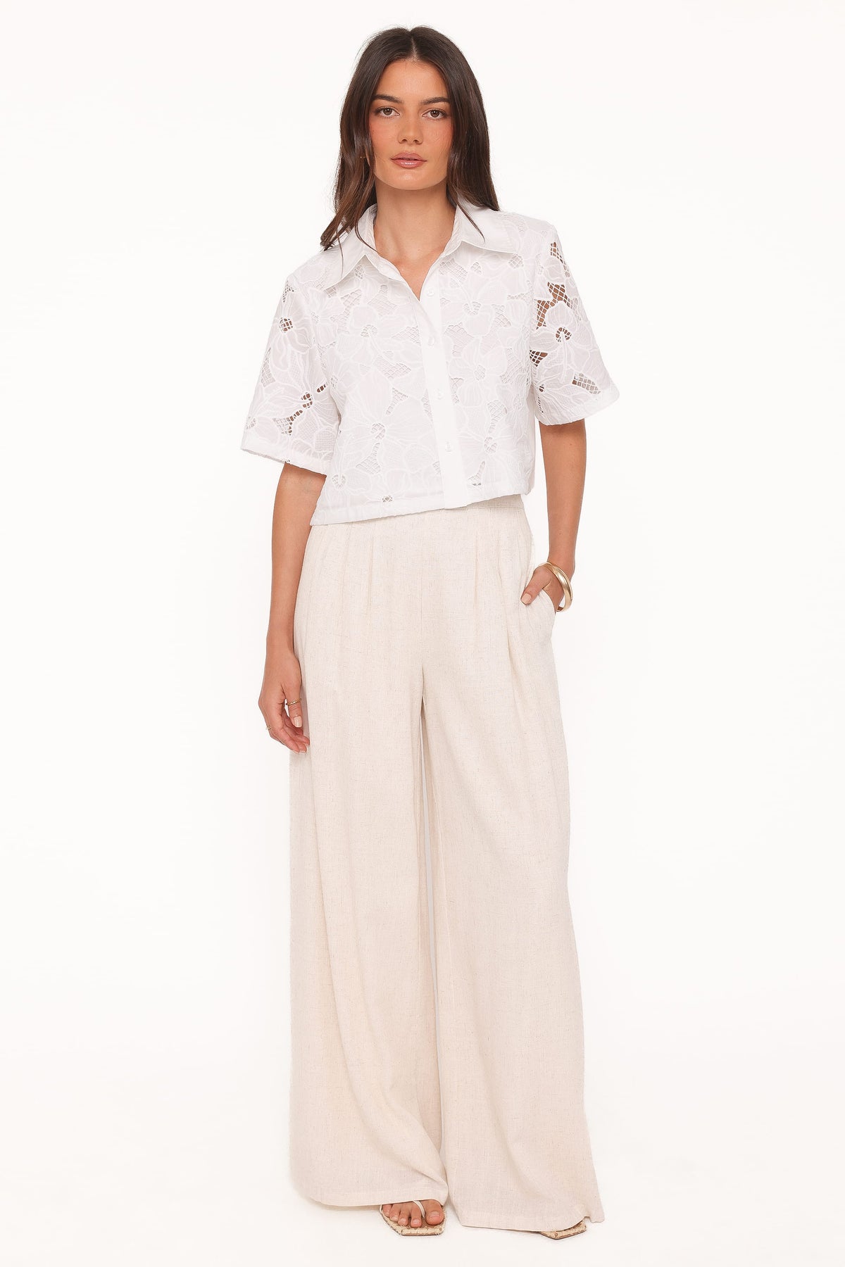 Fidelma Cropped Shirt in White – view 5 of 6