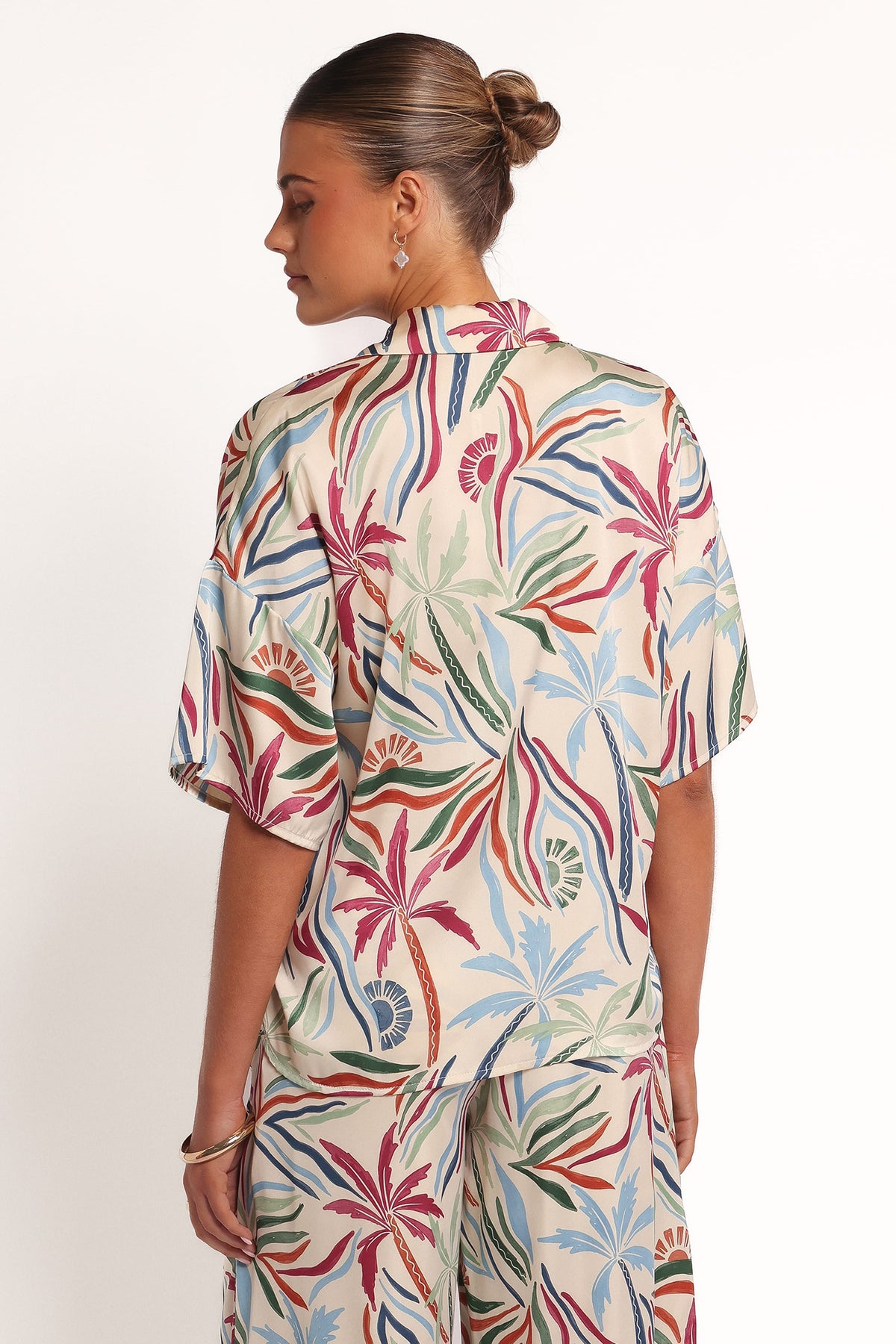 Illoura Short Sleeve Shirt in Tahitian Tide – view 5 of 8