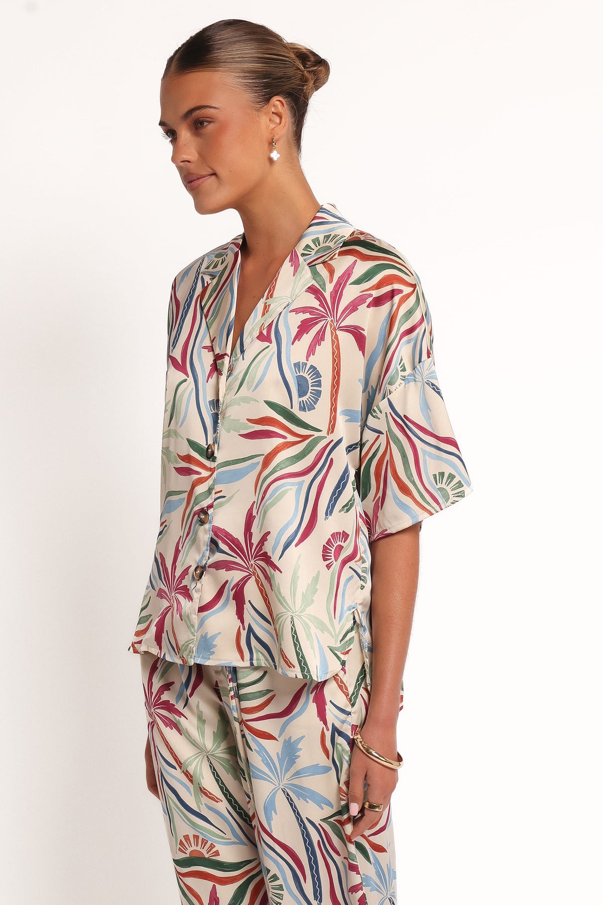 Illoura Short Sleeve Shirt in Tahitian Tide – view 4 of 8