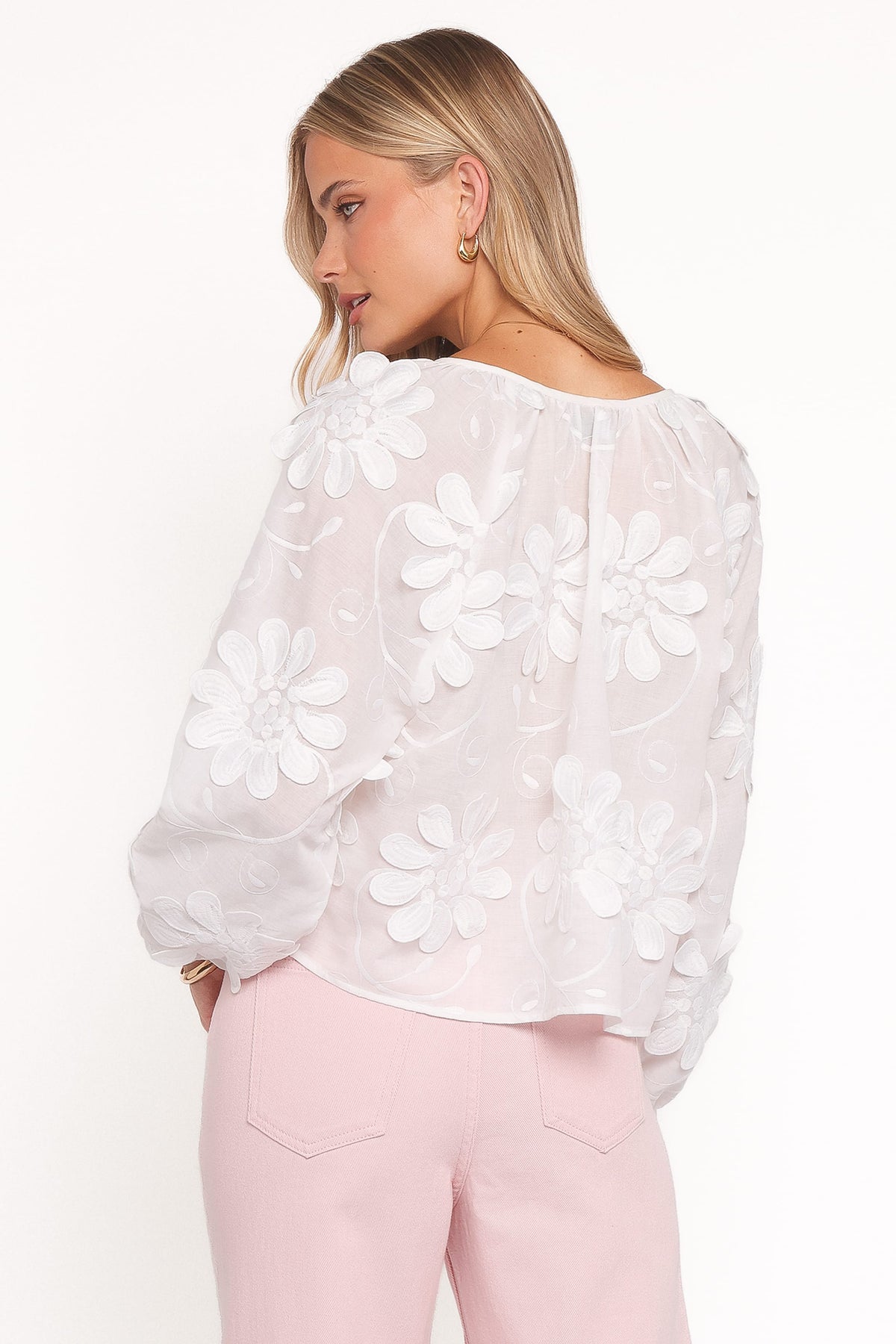 Leire Embroidered Blouse in White – view 4 of 6