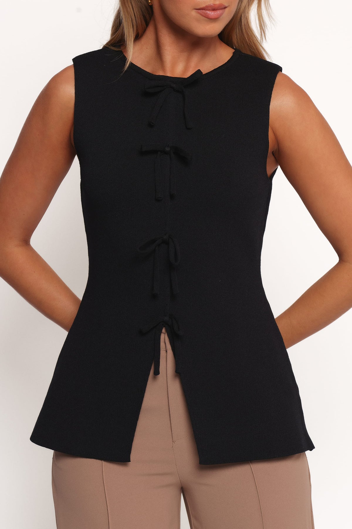 Milani Bow Knitted Top in Black – view 5 of 7