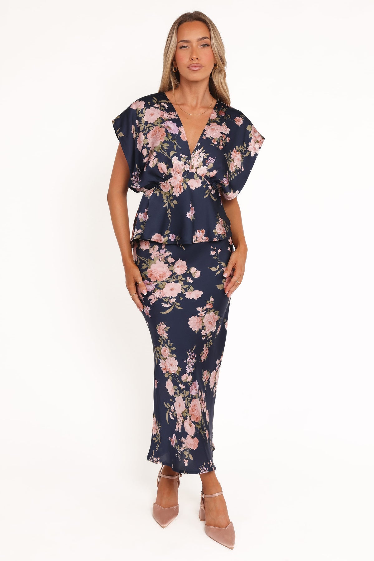 Ricki Top in Navy Floral – view 3 of 8