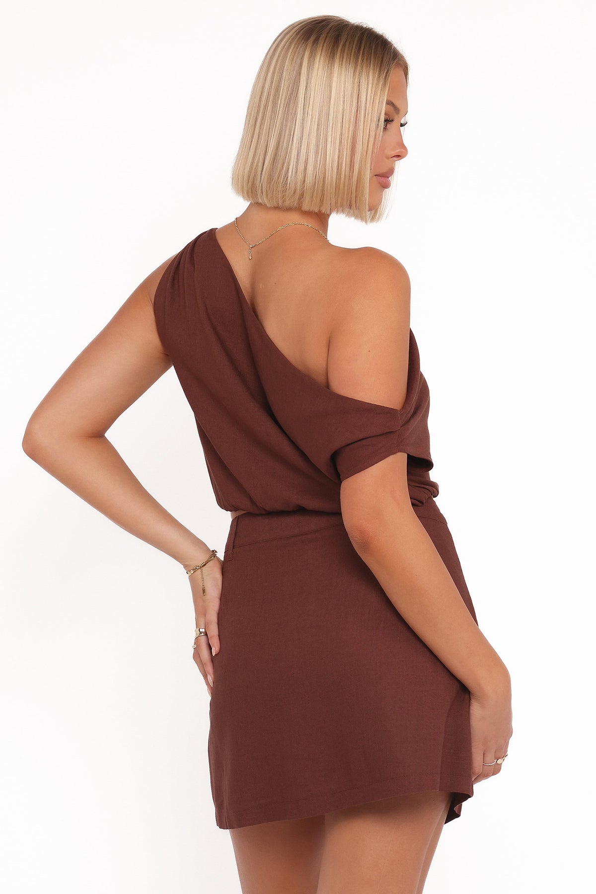 Shaw Off Shoulder Top in Chocolate Brown – view 4 of 8