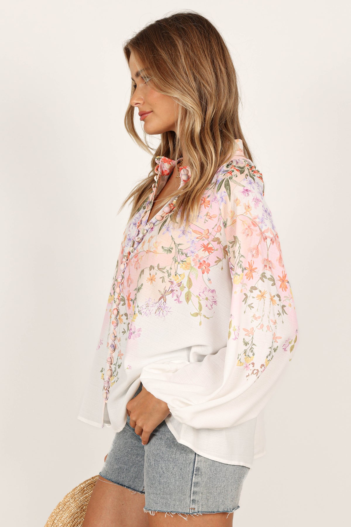 Tiarna Shirt in White Floral – view 7 of 10
