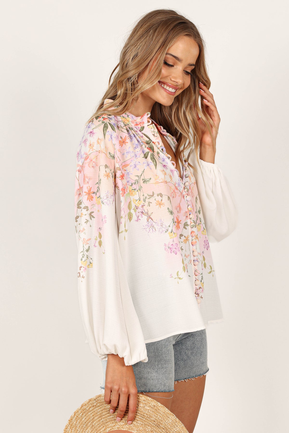 Tiarna Shirt in White Floral – view 10 of 10