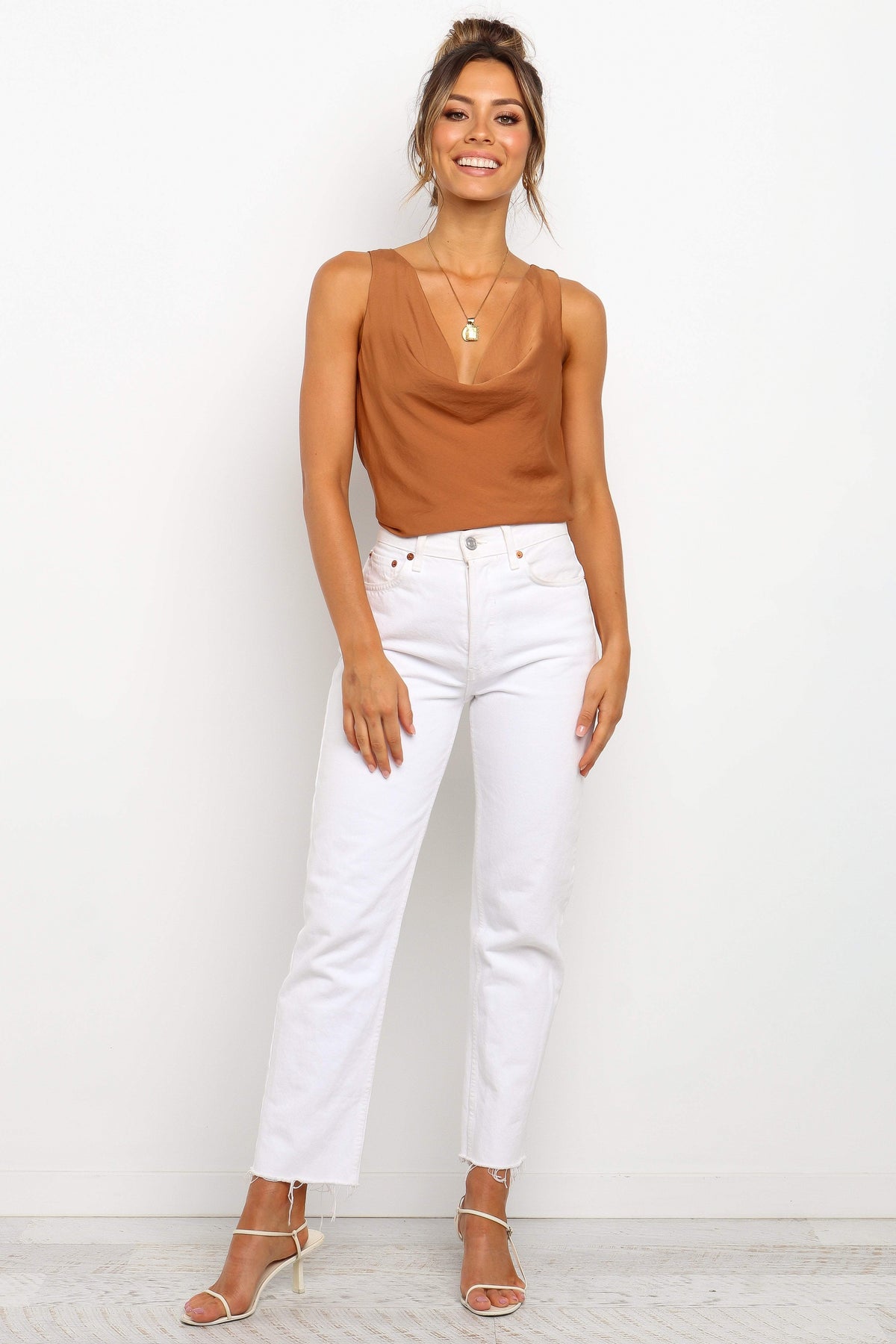 Vinita Top in Rust – view 3 of 13