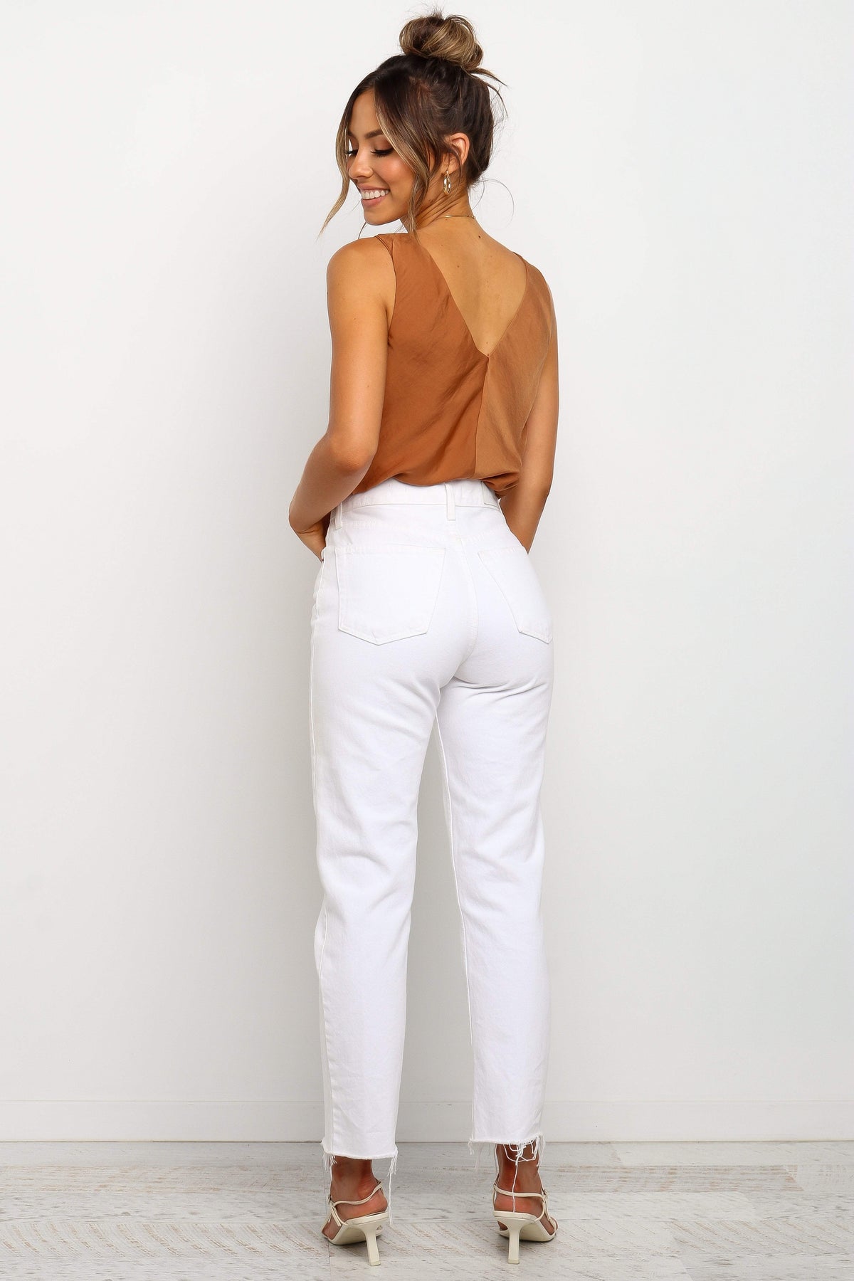 Vinita Top in Rust – view 7 of 13