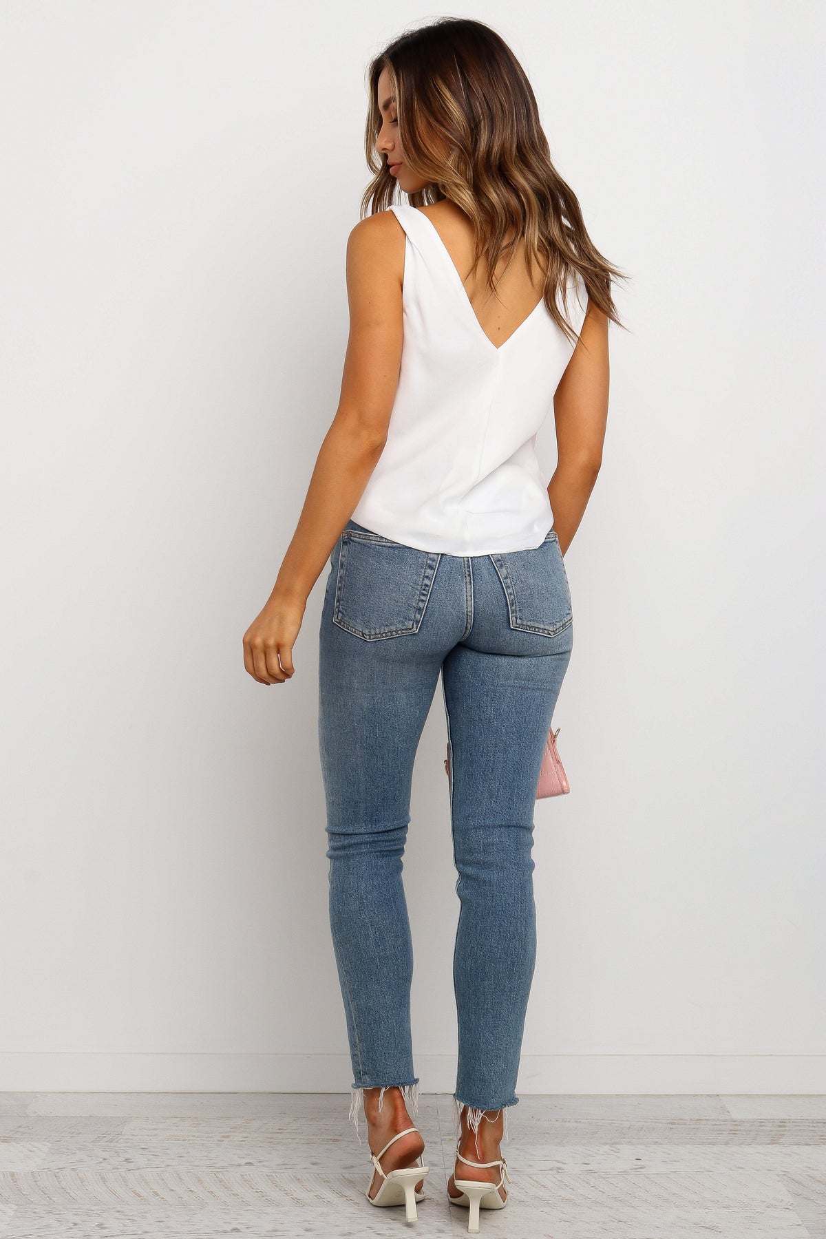 Vinita Top in White – view 6 of 8