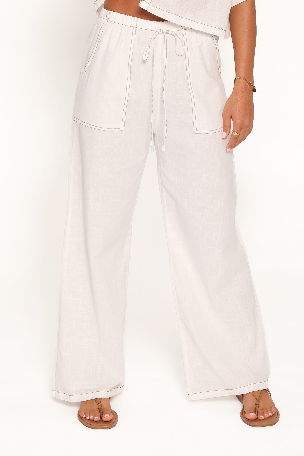 Jill Pant Set in White – view 5 of 6