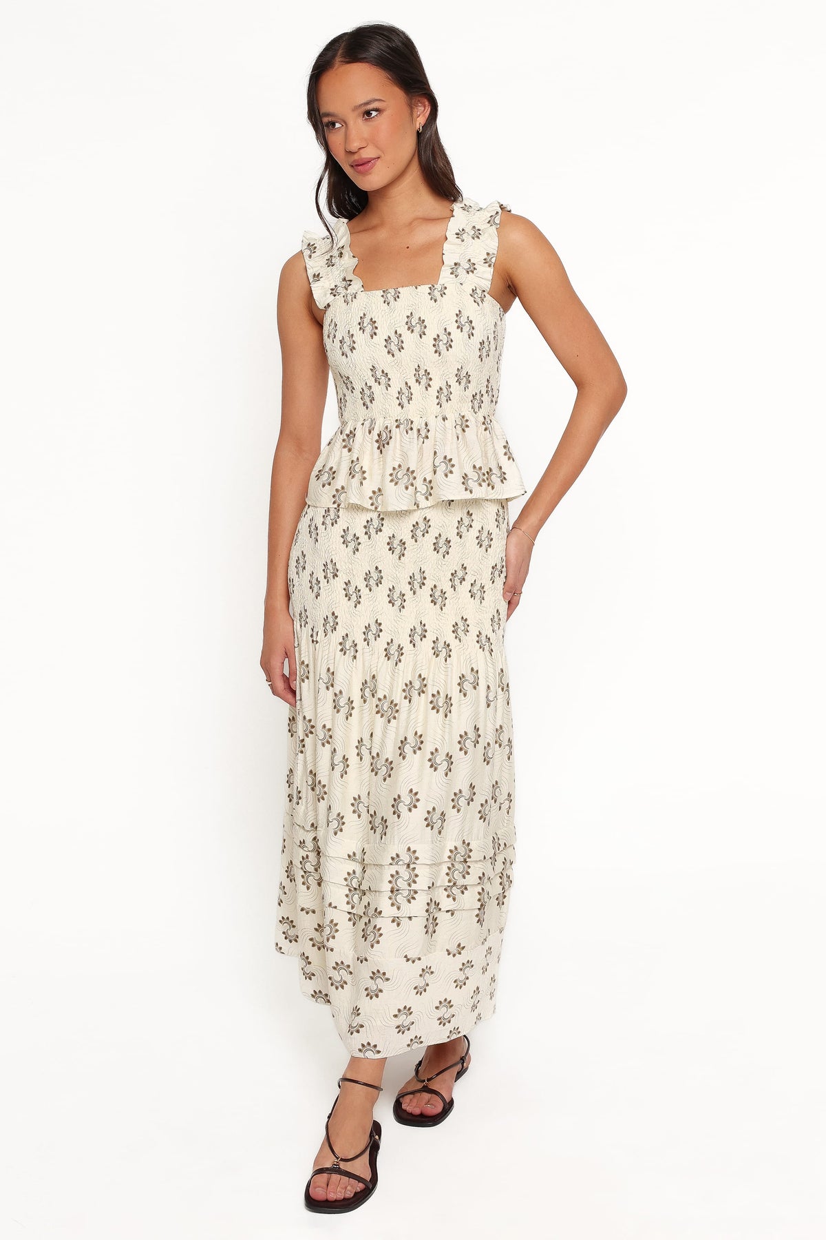 Sofia Skirt Set in Cream – view 5 of 7