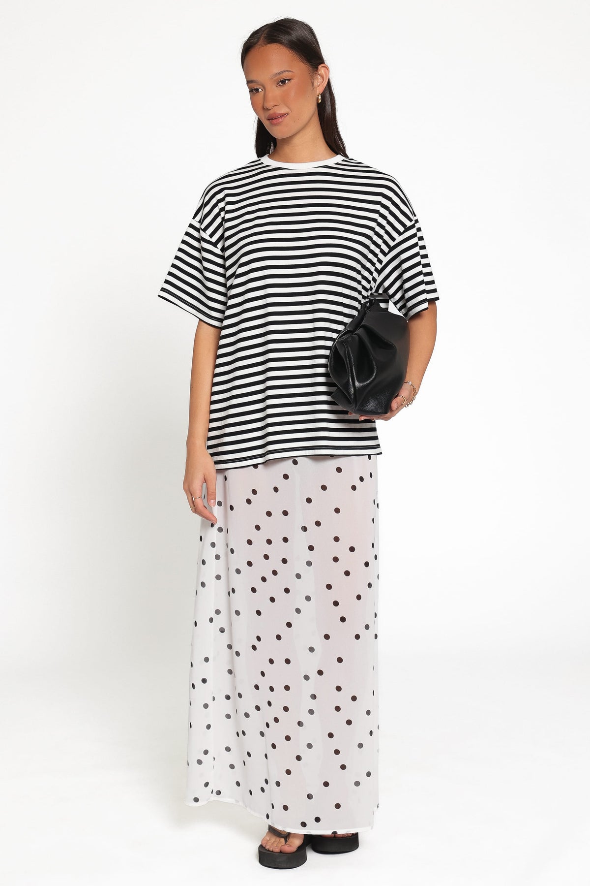 Tammi Skirt Set in White Black – view 5 of 8