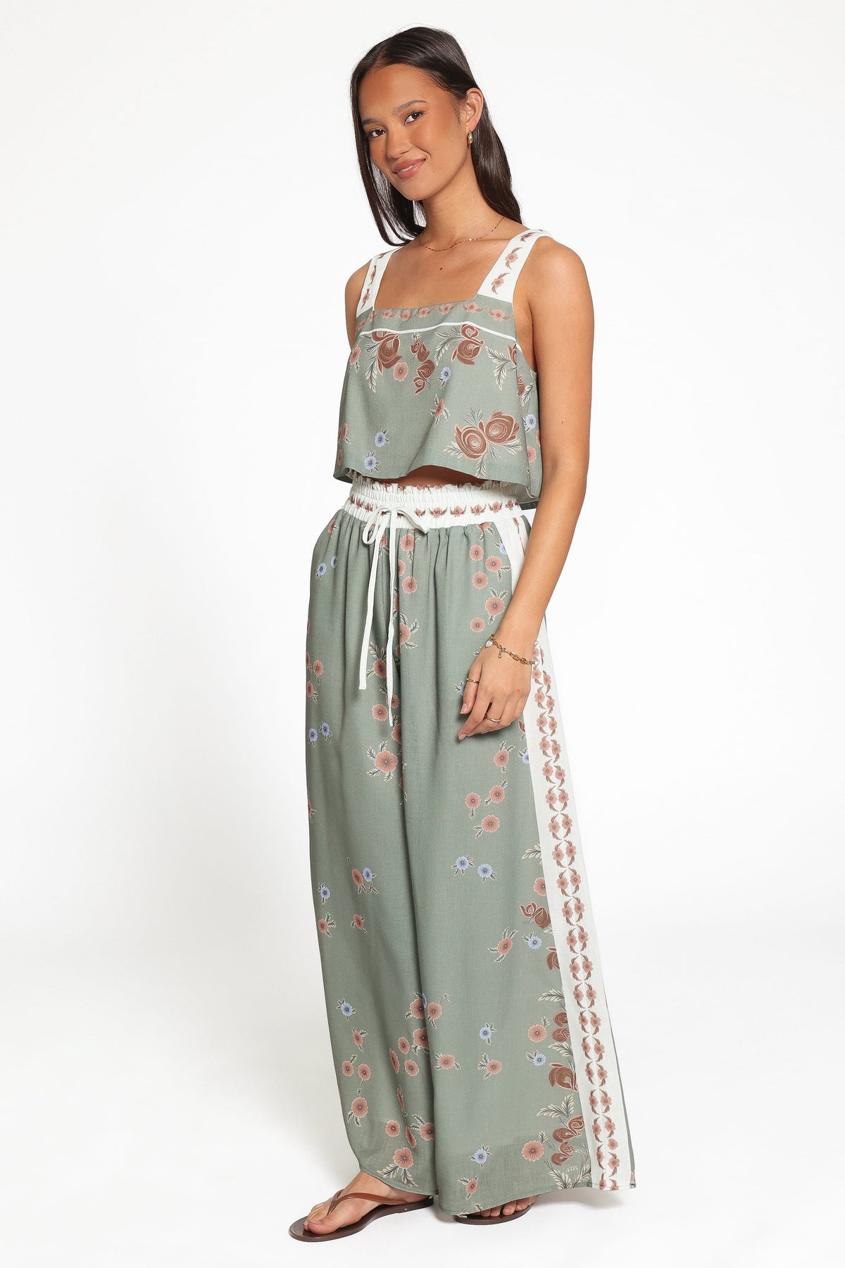 Timothy Set in Olive Floral – view 4 of 7