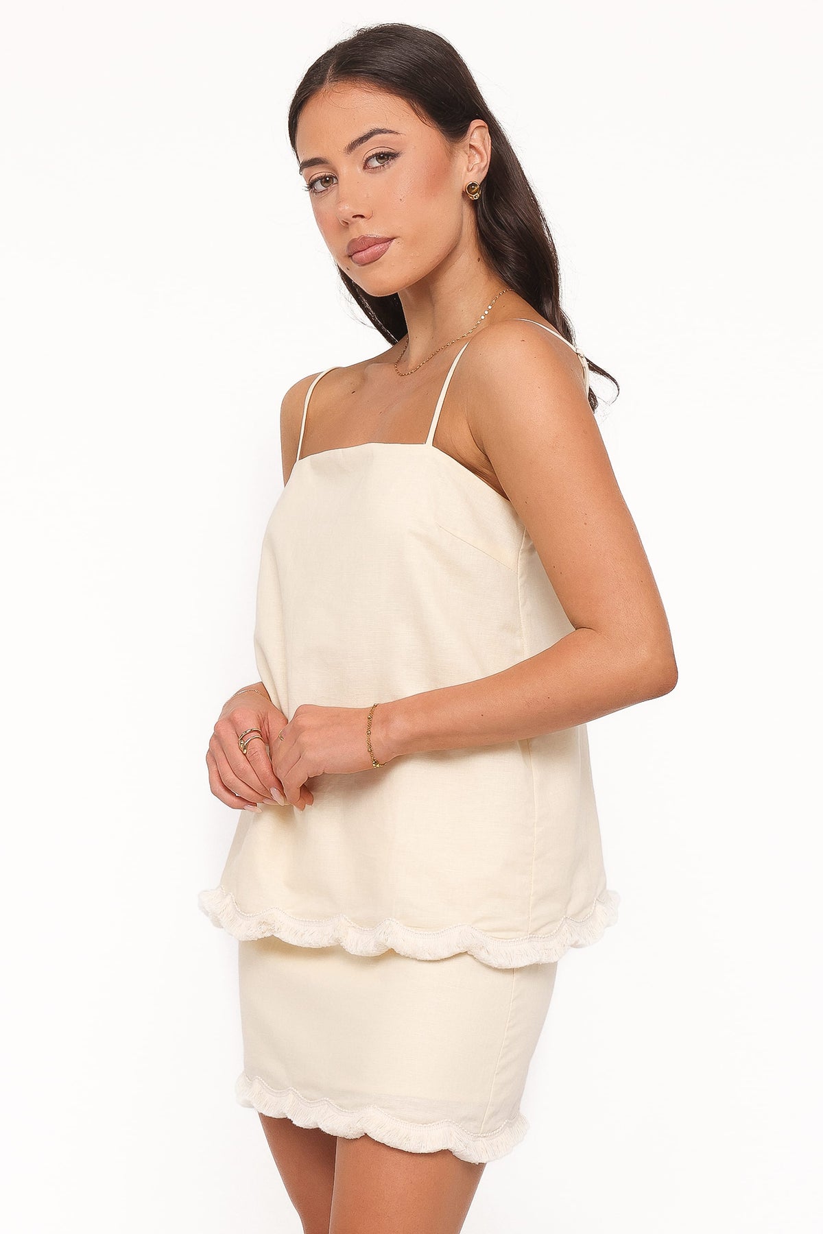 Venate Scallop Skirt Set in Yellow – view 3 of 7