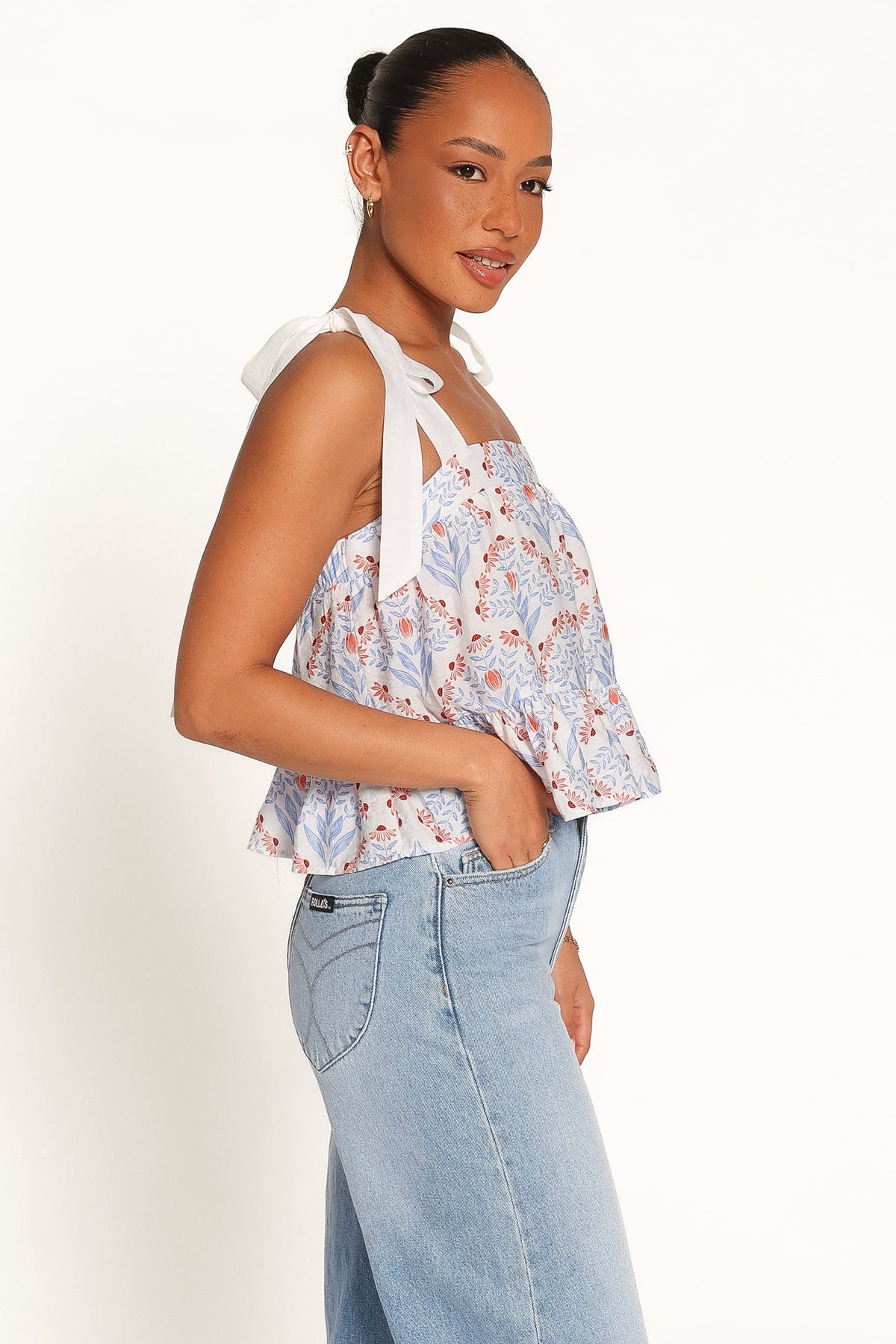 Aver Flounce Top in White Blue – view 3 of 7