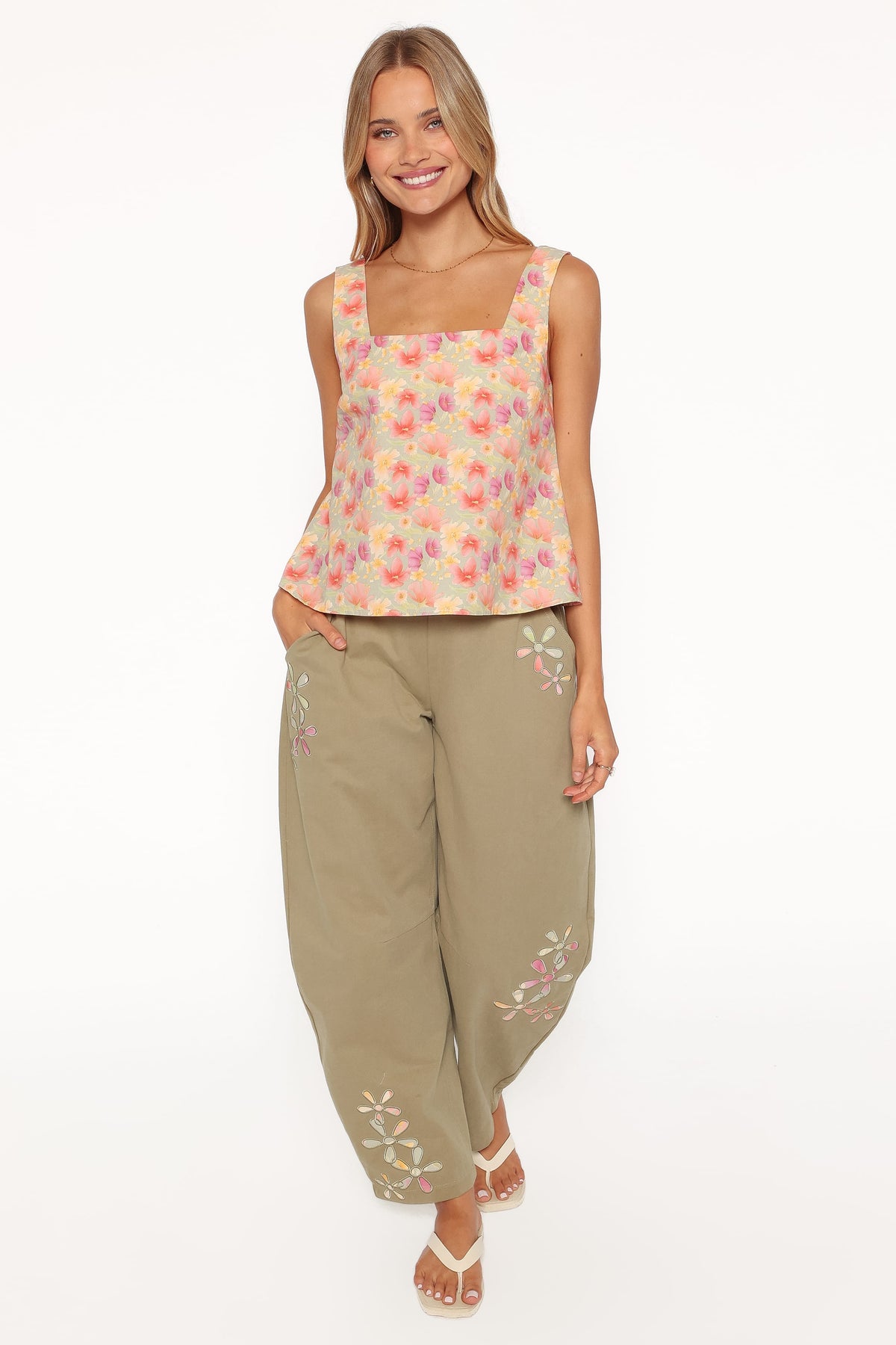 Talyn Button Back Top in Sage Wildflower – view 6 of 8