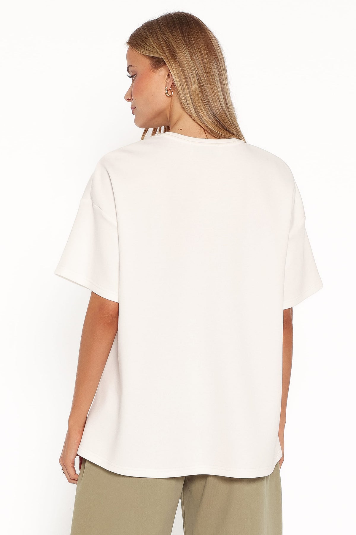 Winnie Graphic Tee in White – view 5 of 8