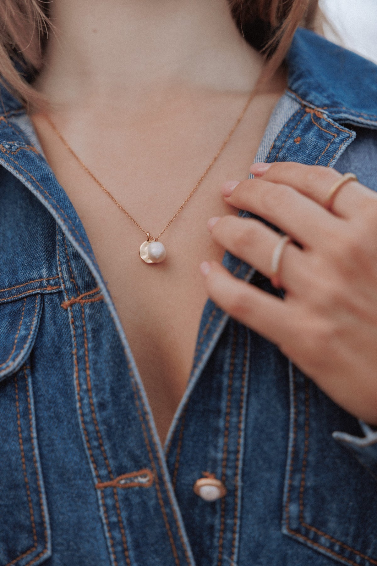 Lavinia Necklace in Gold/Pearl – view 1 of 5
