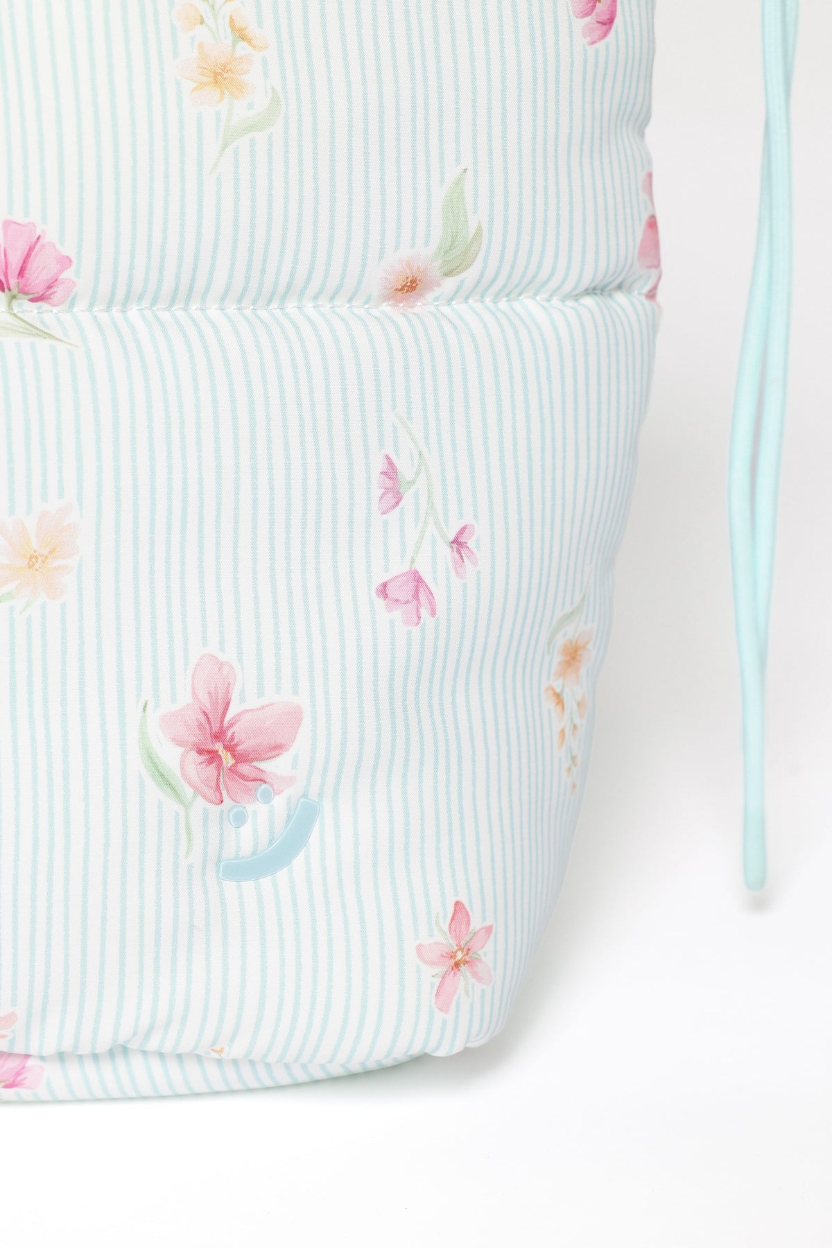 Marshmallow Midi Tote in Blue Garden Stripe – view 9 of 10
